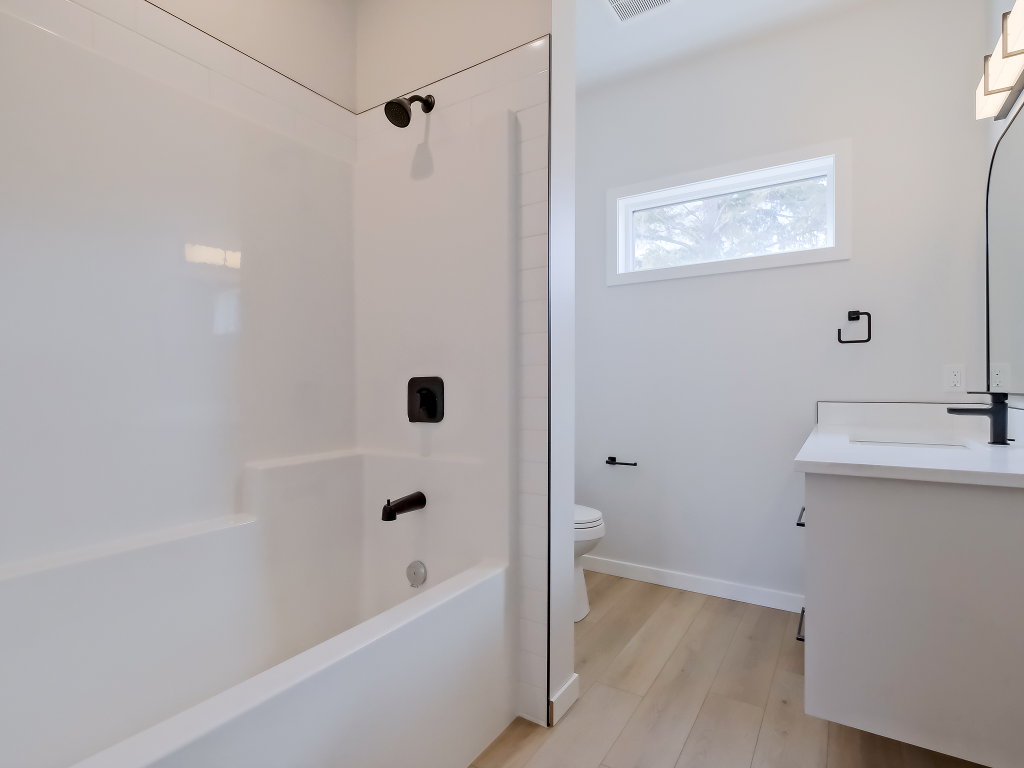 275 Kinney Avenue 102 Penticton V2A 3P3