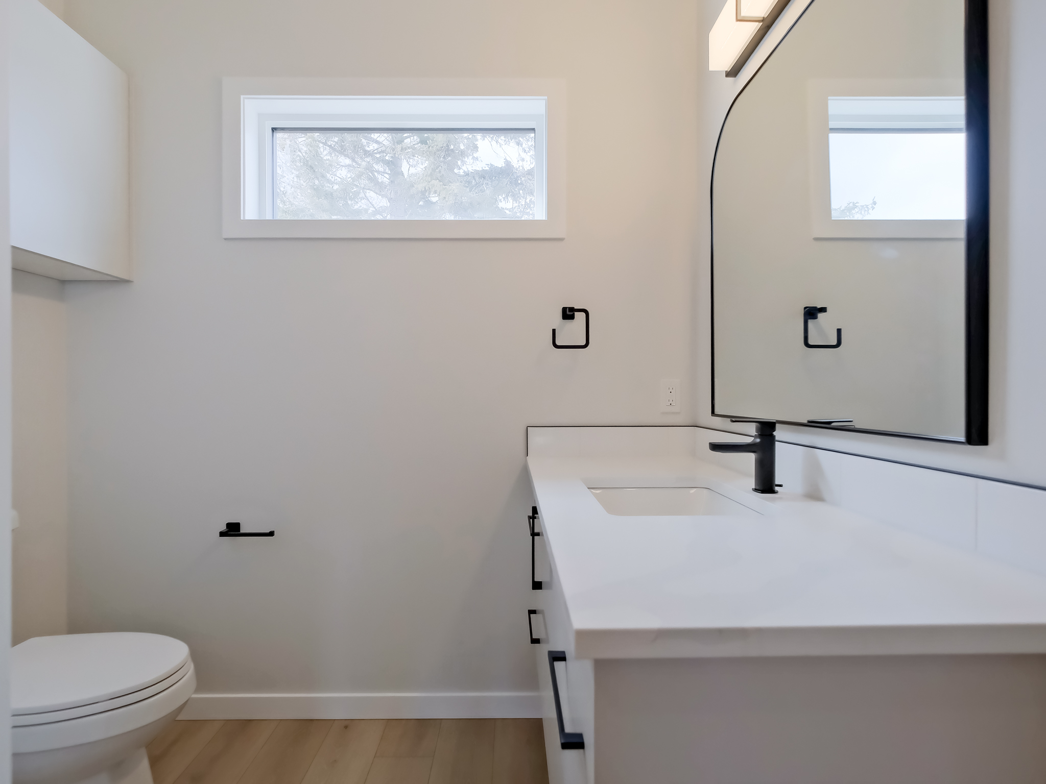 275 Kinney Avenue 102 Penticton V2A 3P3