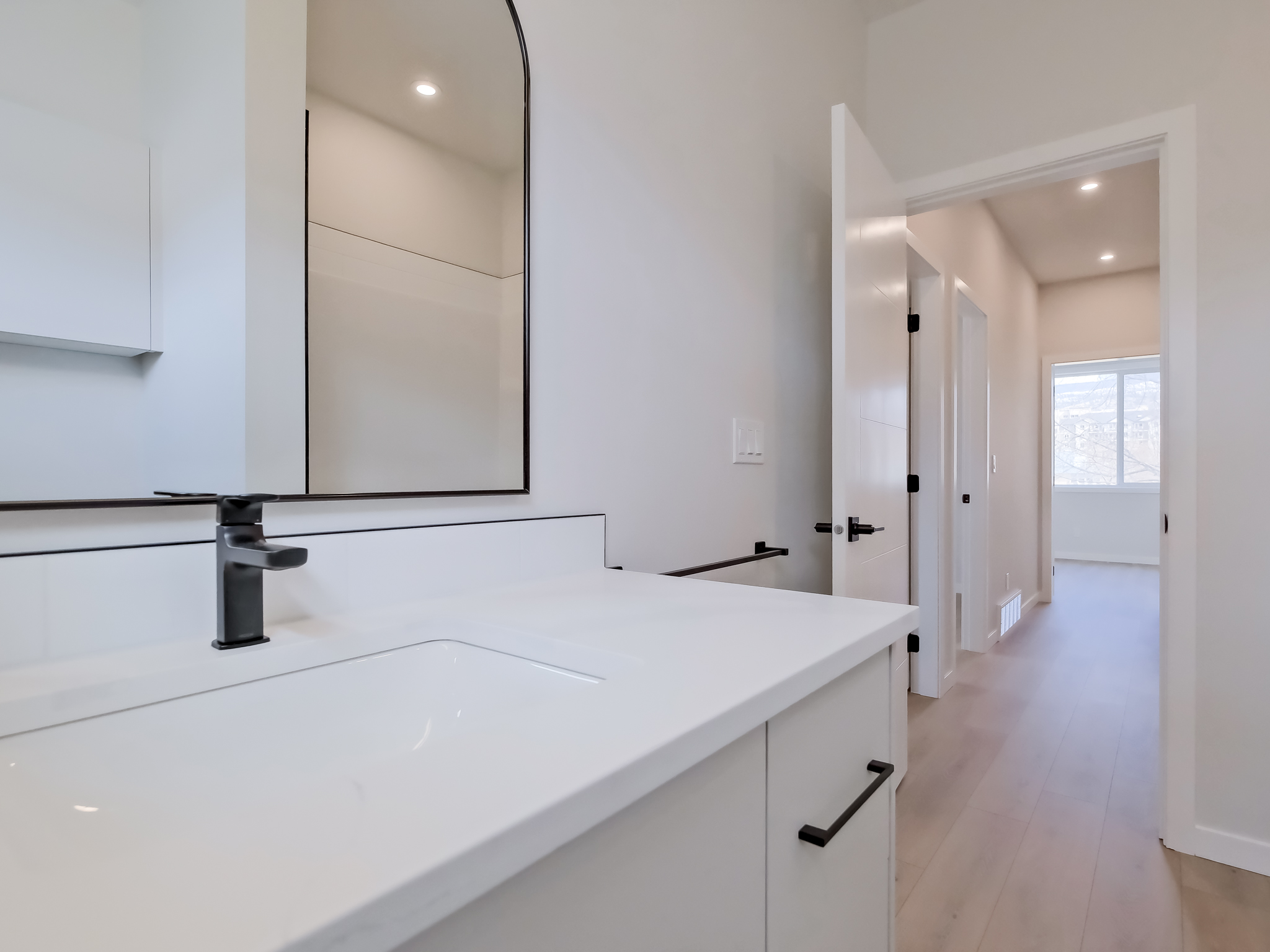 275 Kinney Avenue 102 Penticton V2A 3P3