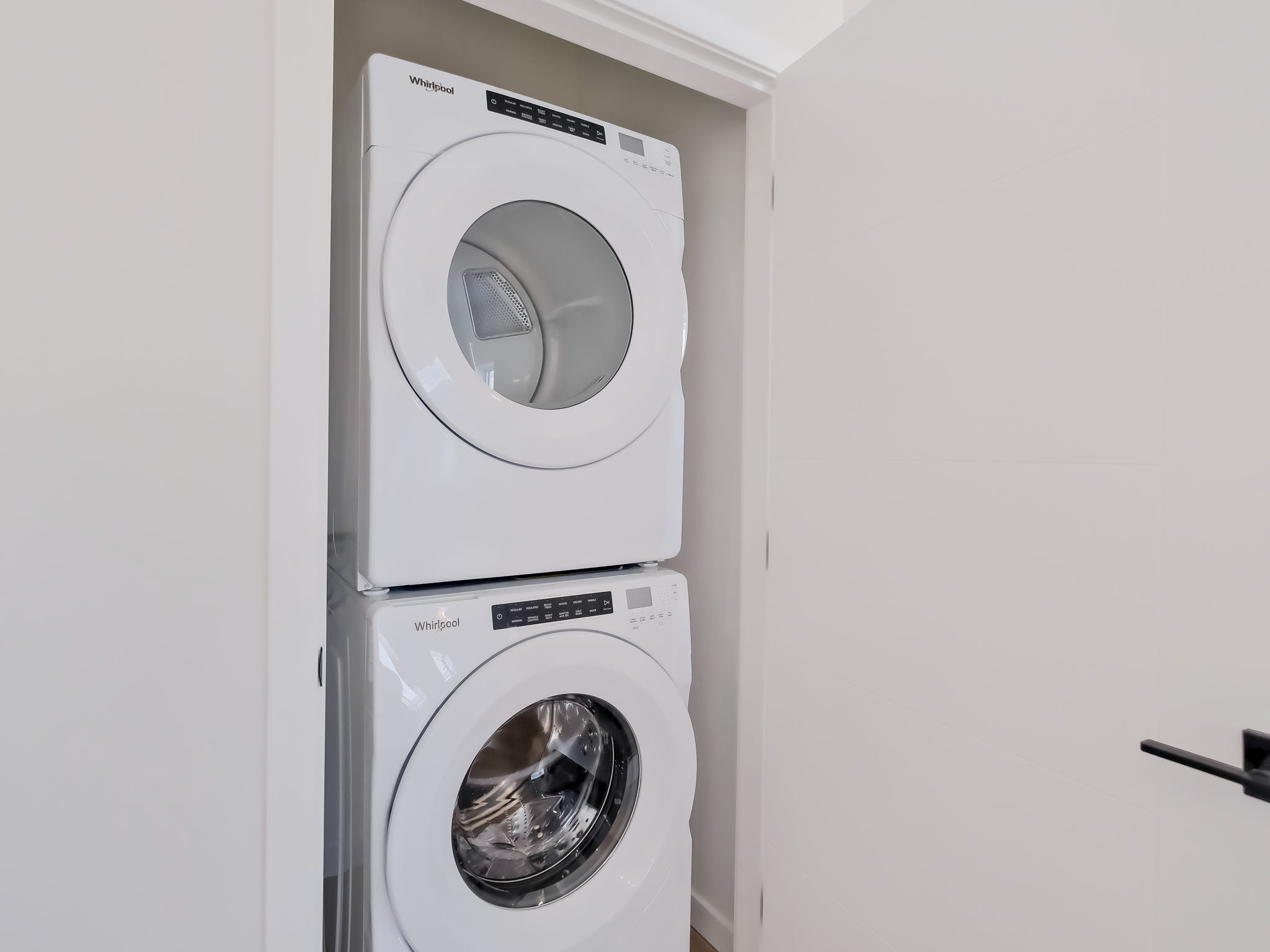 275 Kinney Avenue 102 Penticton V2A 3P3