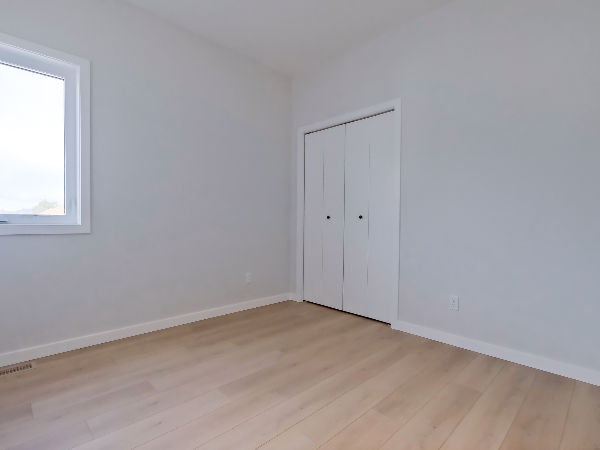 275 Kinney Avenue 102 Penticton V2A 3P3