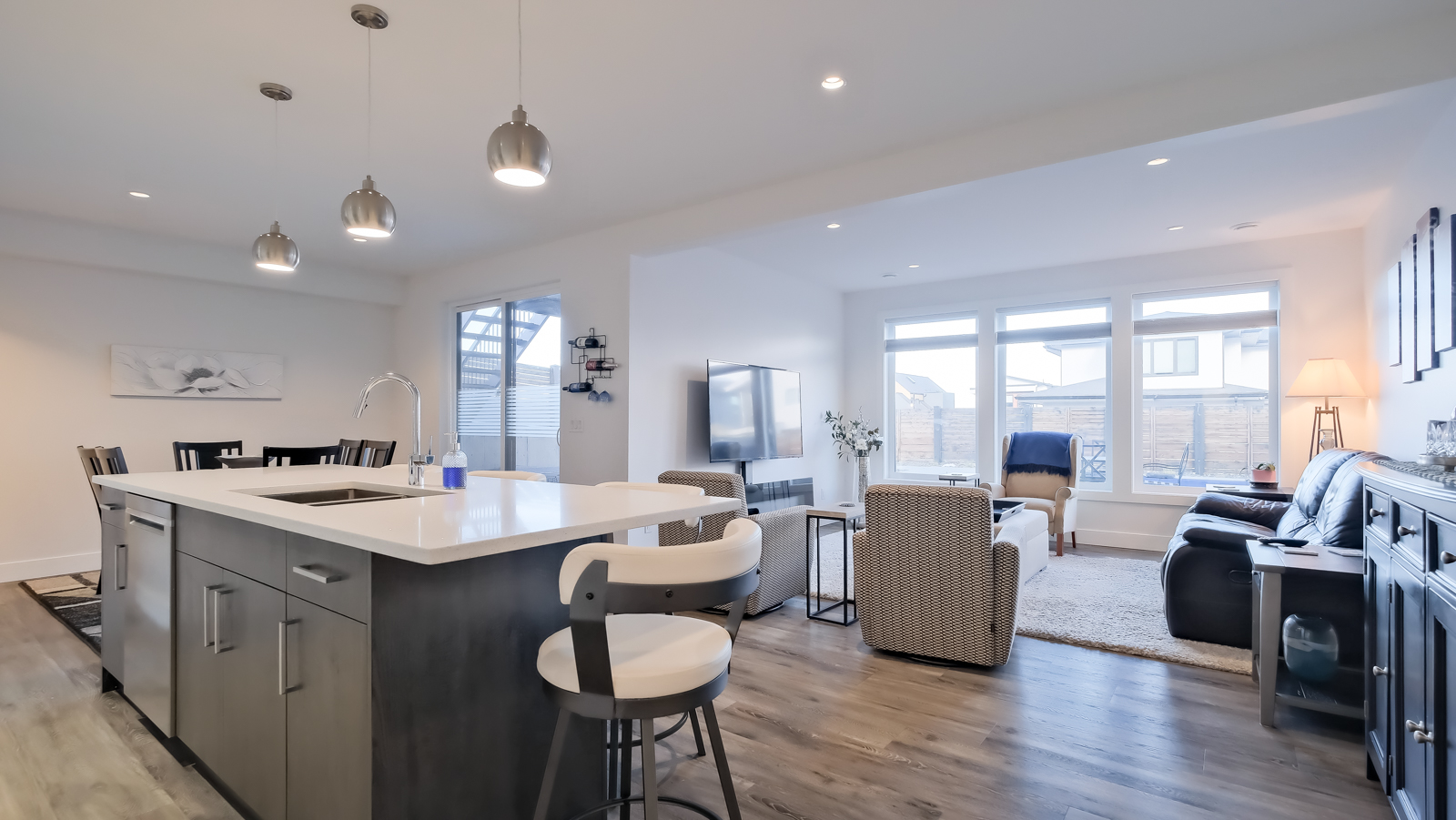 1260 Jack Smith Road Kelowna V1W 5N1