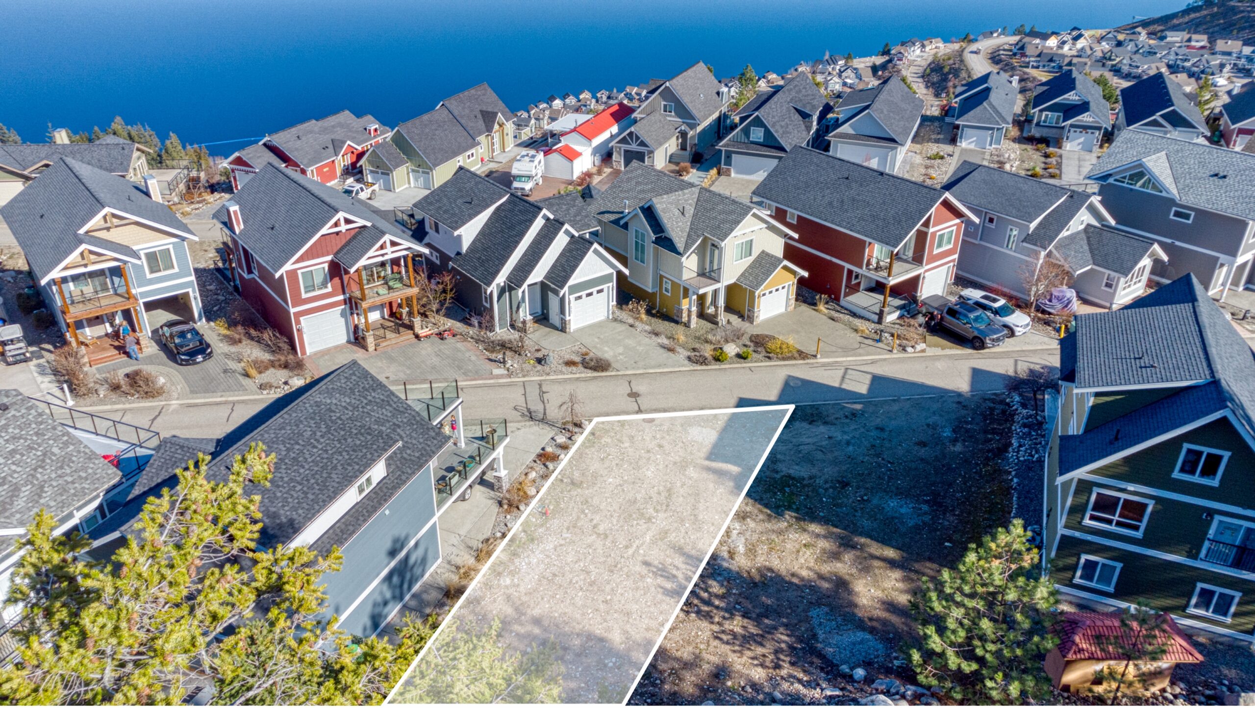 6962 Terazona Drive 413 Kelowna V1Z 3R8