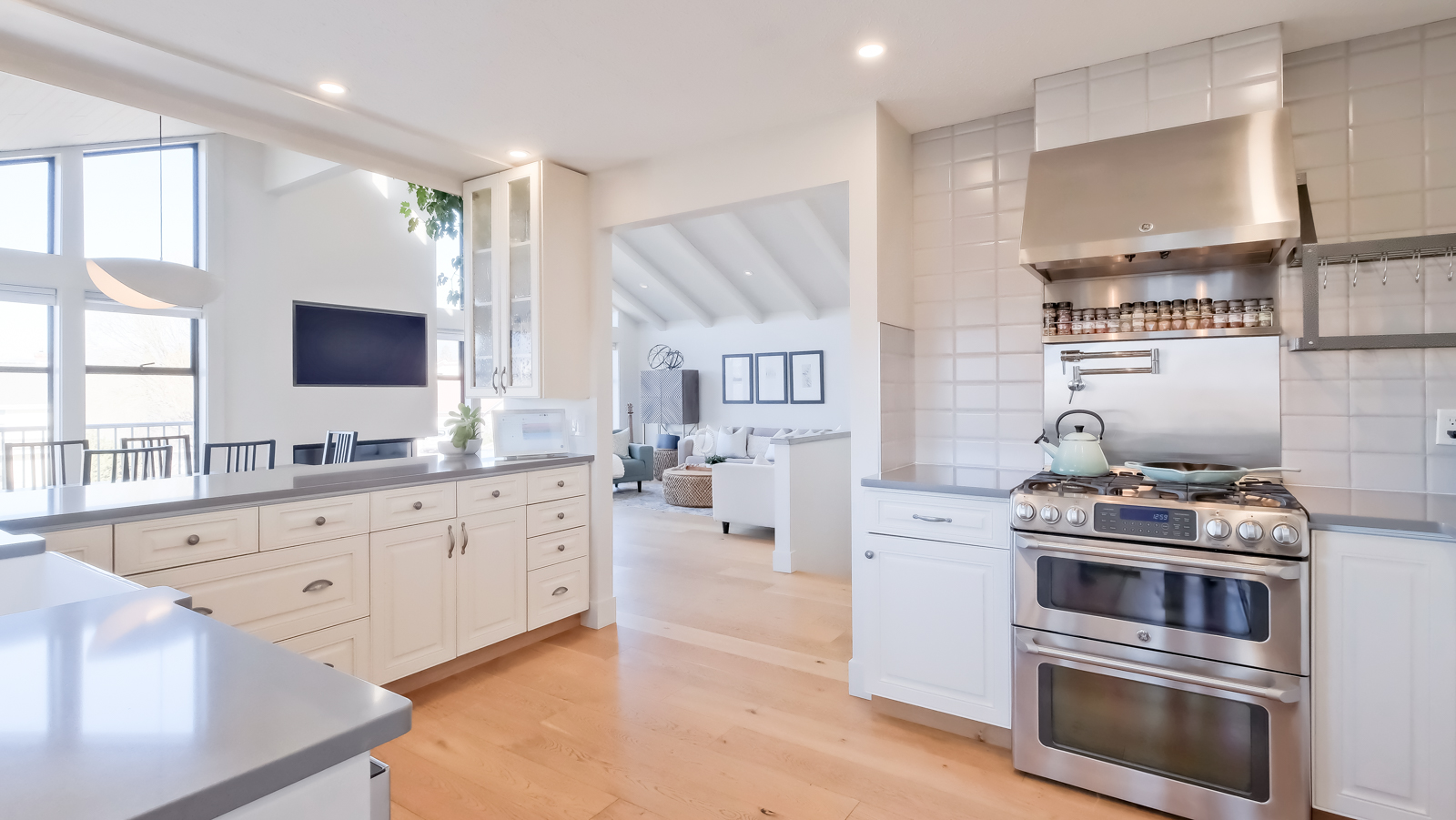 102 Millar Place Penticton V2A 7Z9