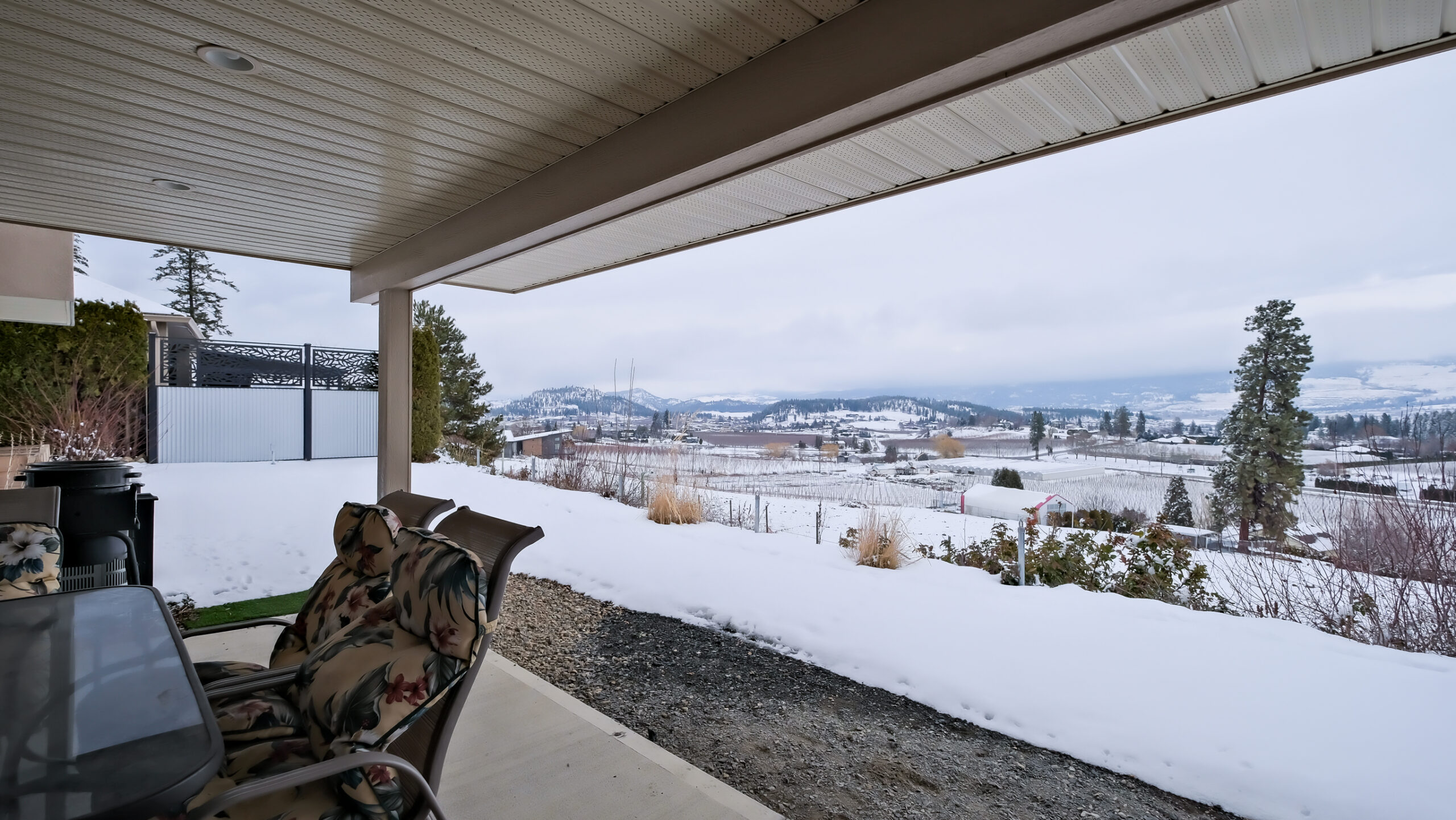 2377 Silver Place Kelowna V1V 1M9