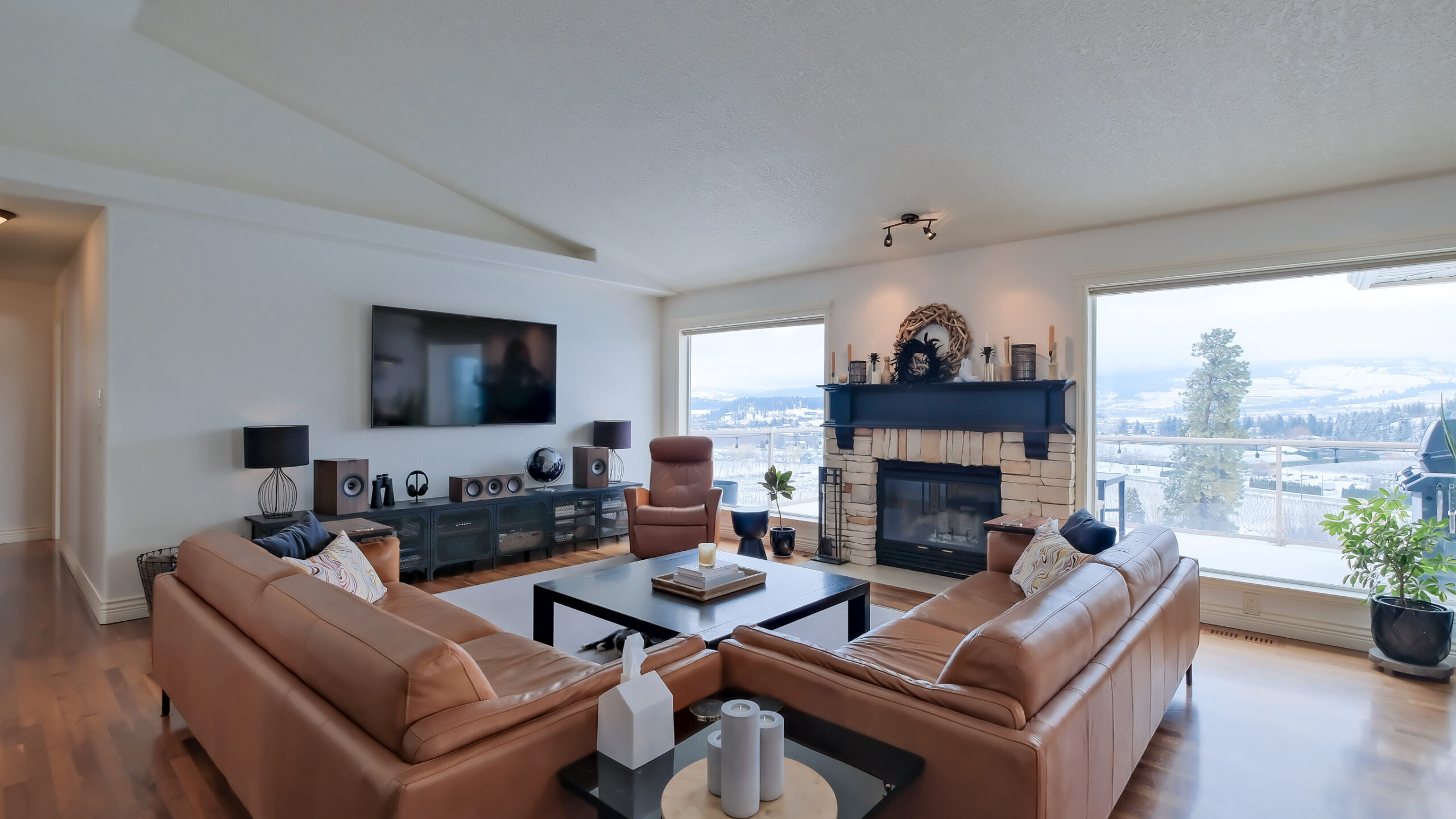 2377 Silver Place Kelowna V1V 1M9