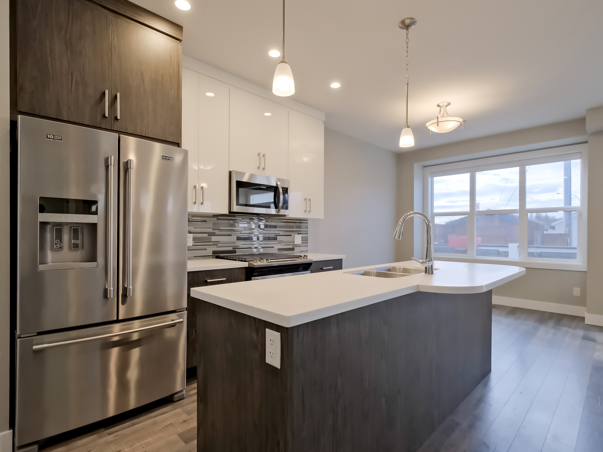 704 Revelstoke Avenue 102 Penticton V2A 2J2