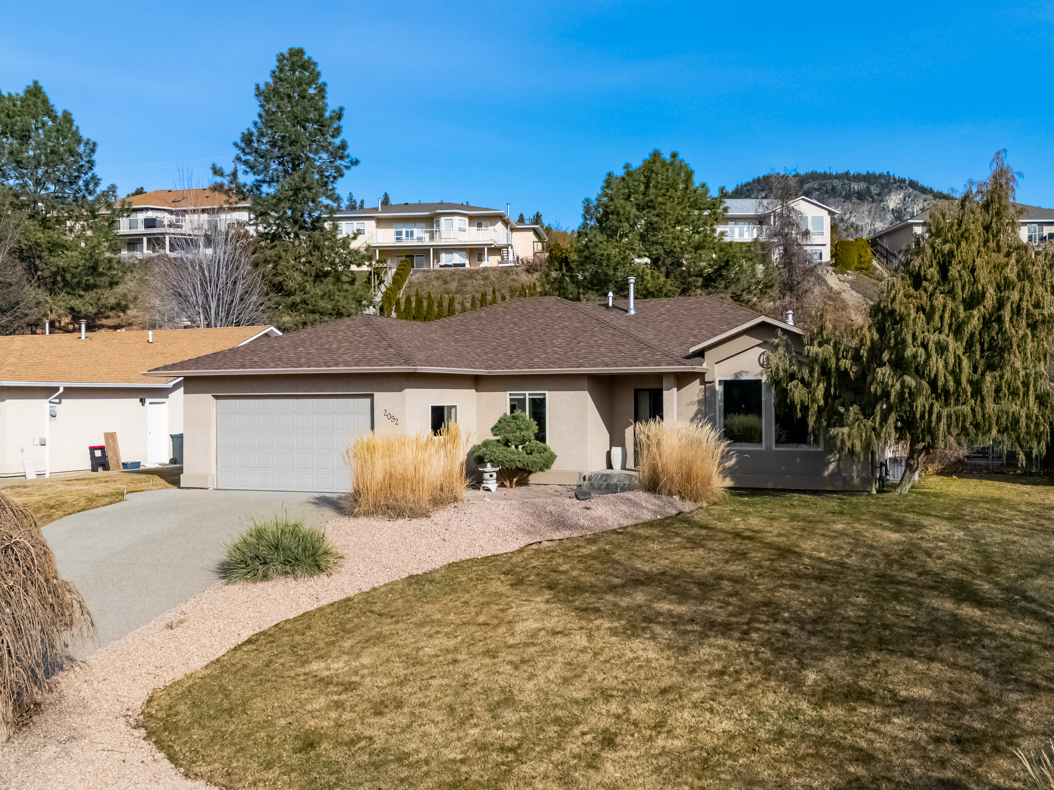 2092 Sandstone Drive Penticton V2A 8Y7