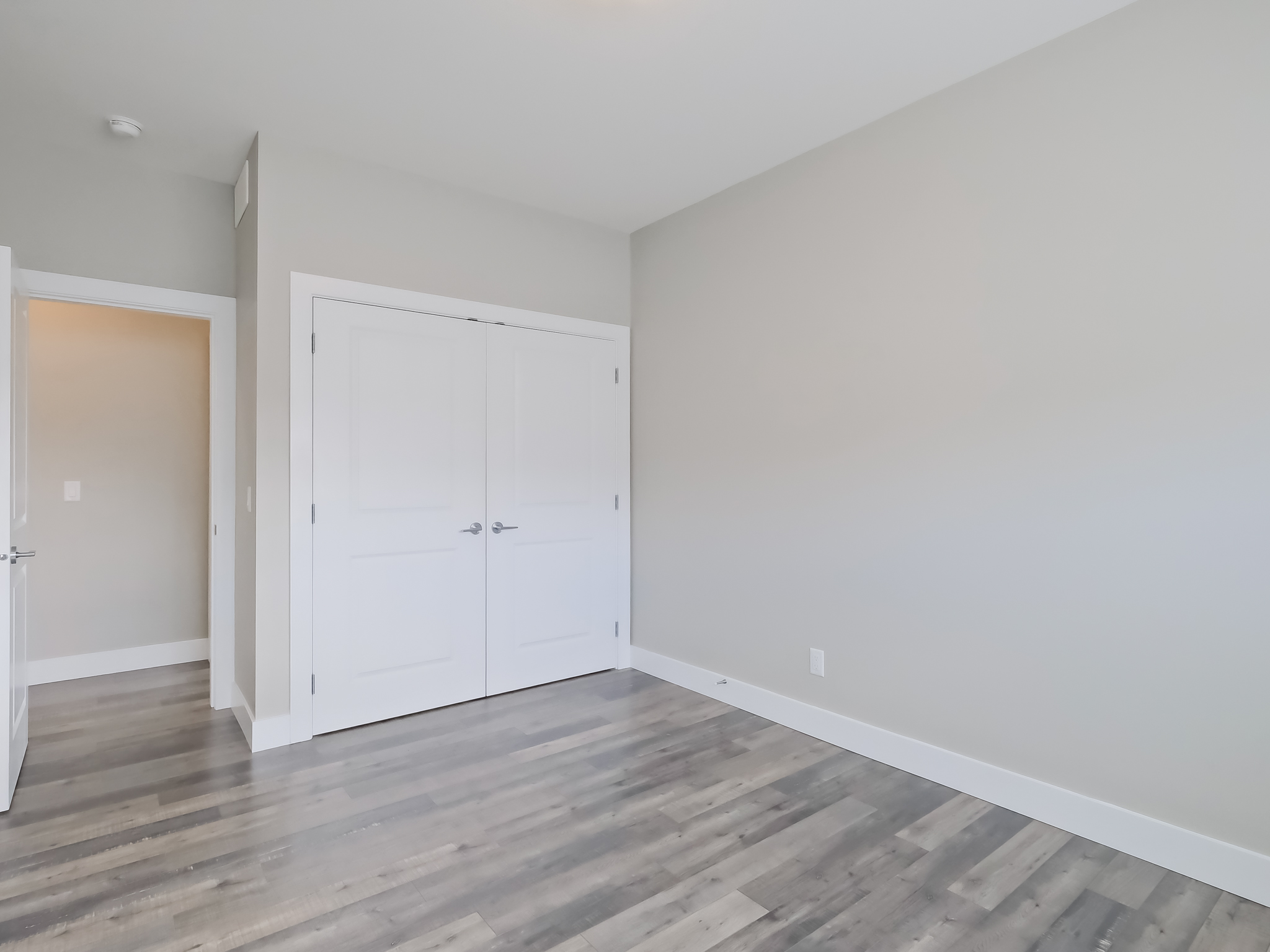 704 Revelstoke Avenue 102 Penticton V2A 2J2