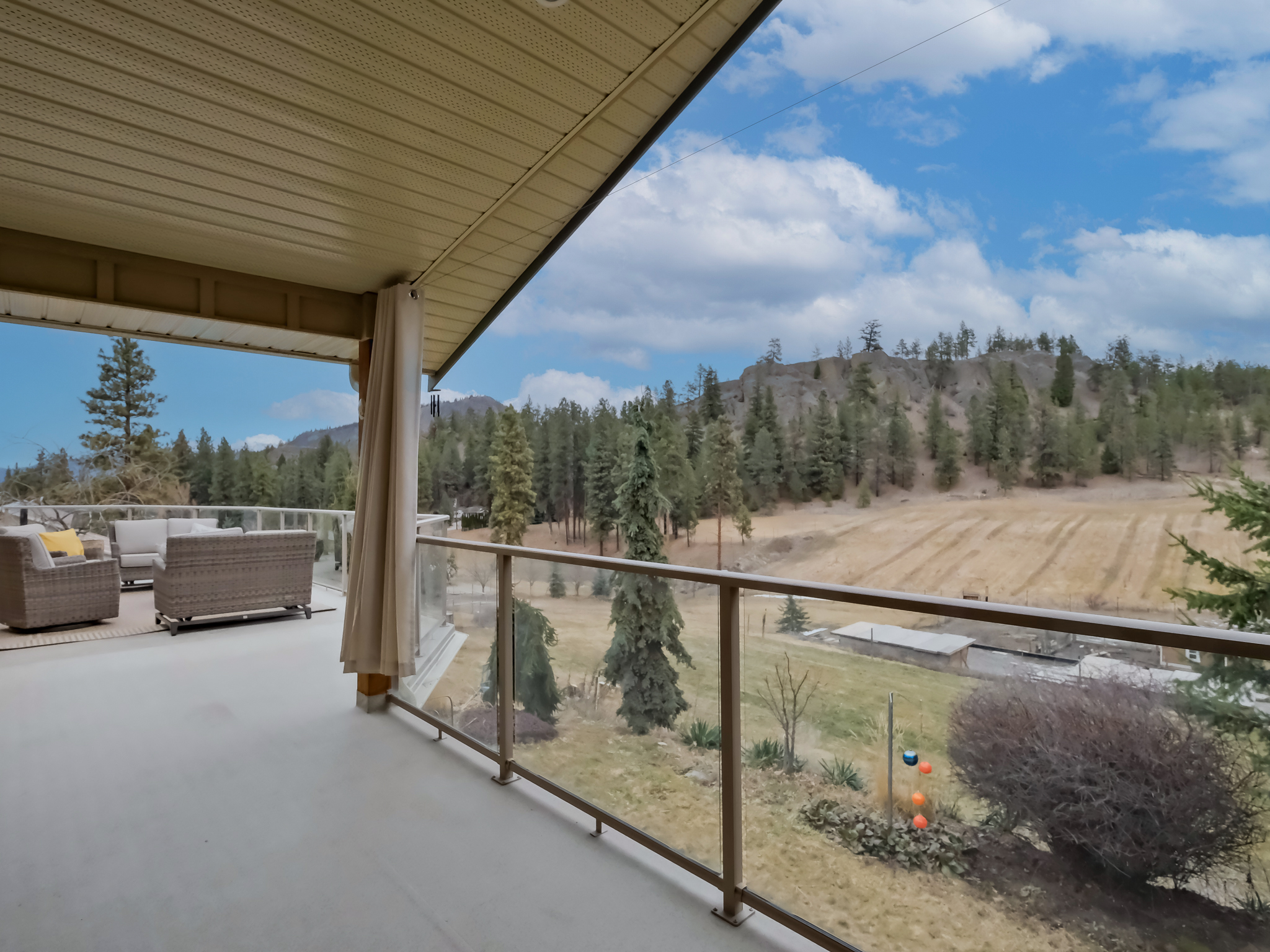 5617 Simpson Road Summerland V0H 1Z2