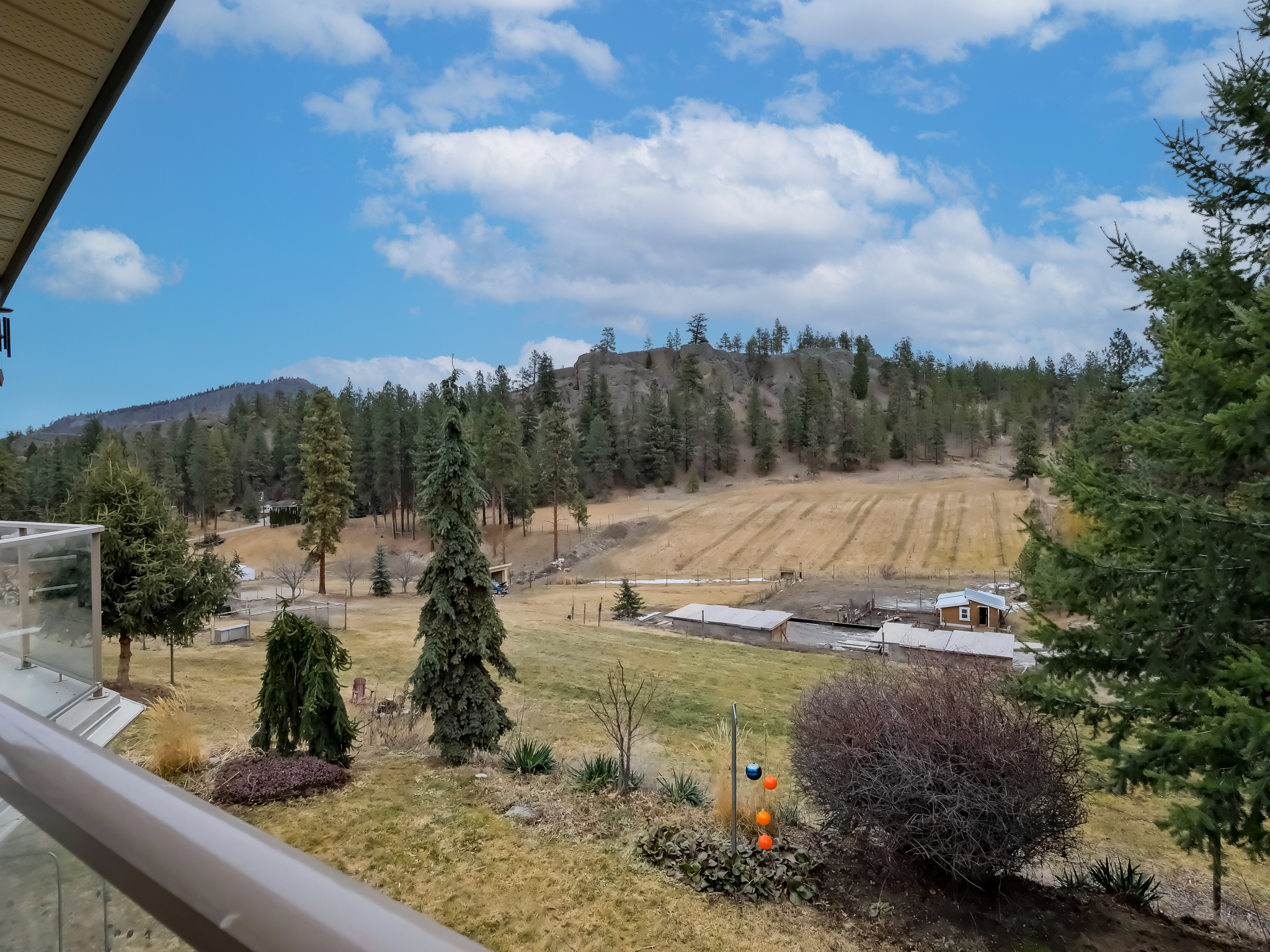 5617 Simpson Road Summerland V0H 1Z2