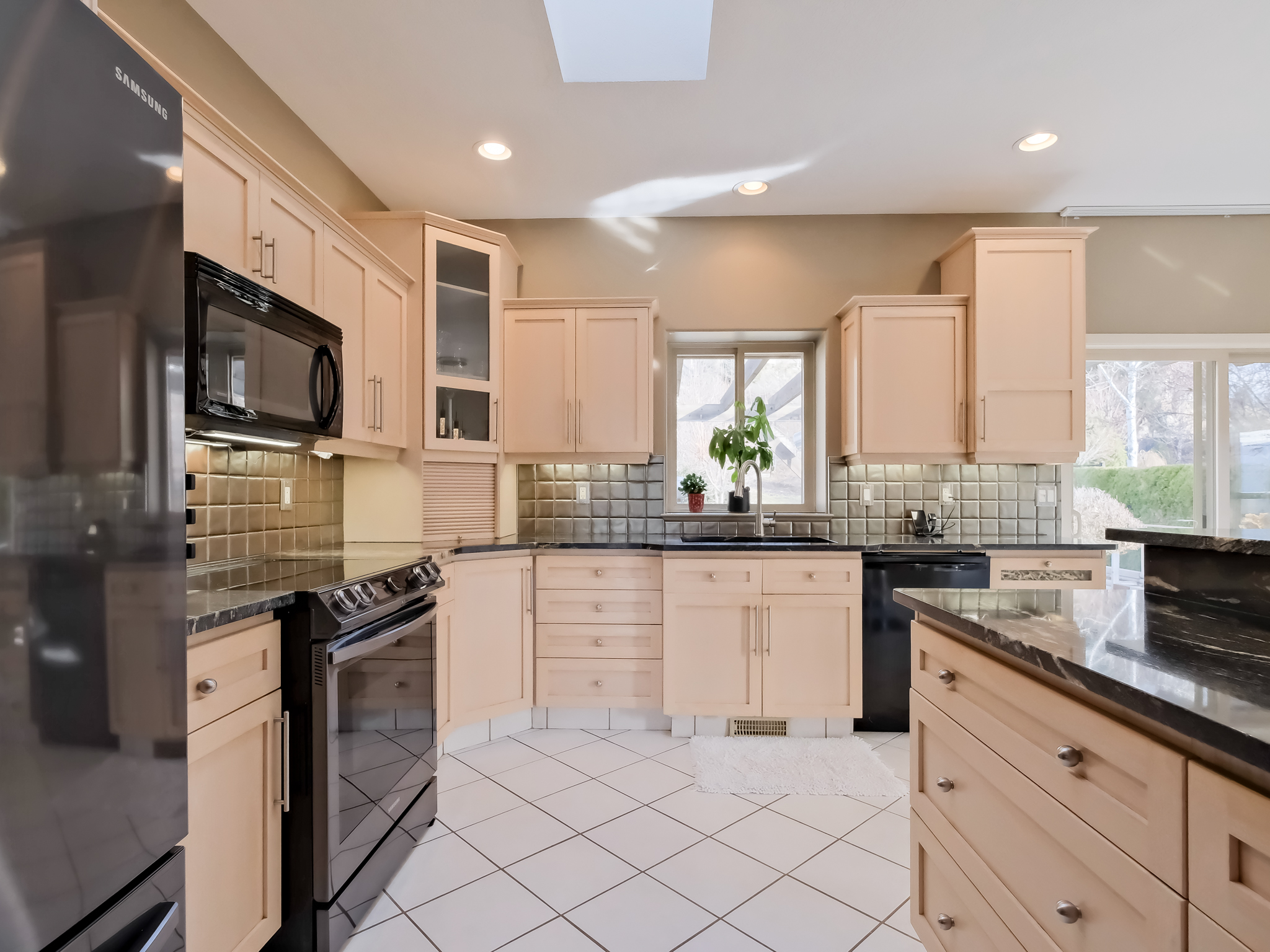 2092 Sandstone Drive Penticton V2A 8Y7
