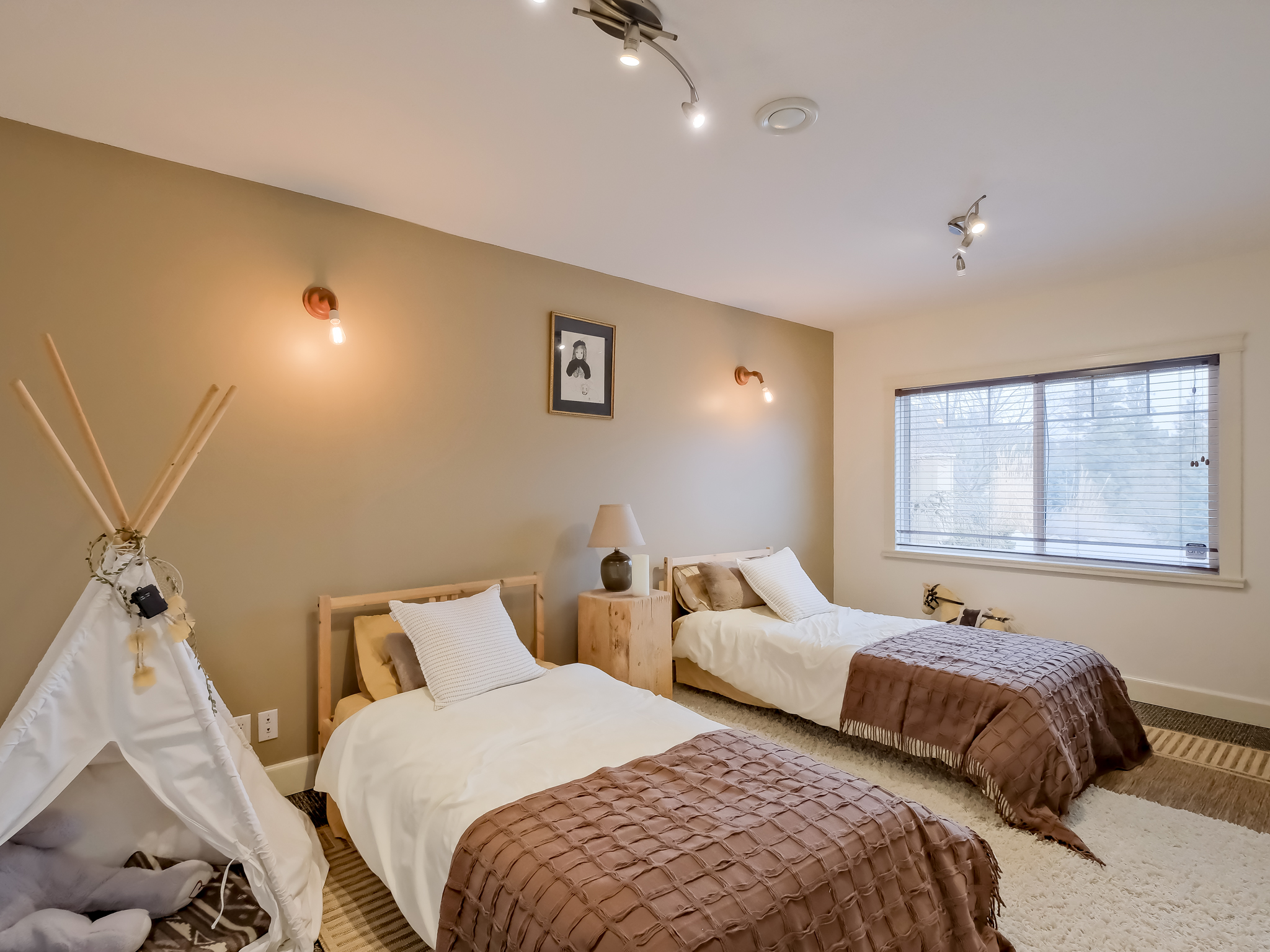 5617 Simpson Road Summerland V0H 1Z2
