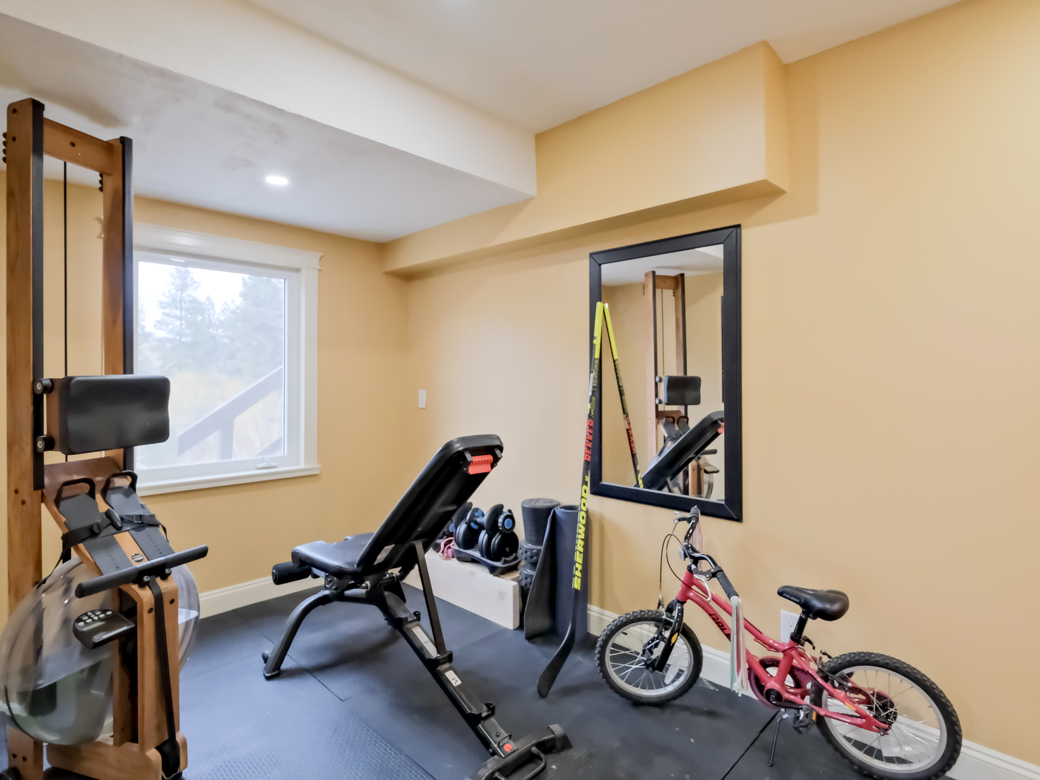5617 Simpson Road Summerland V0H 1Z2
