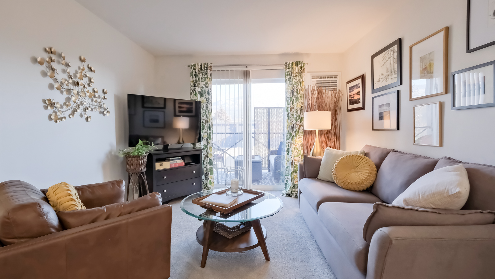 246 Hastings Avenue 209 Penticton V2A 2V6