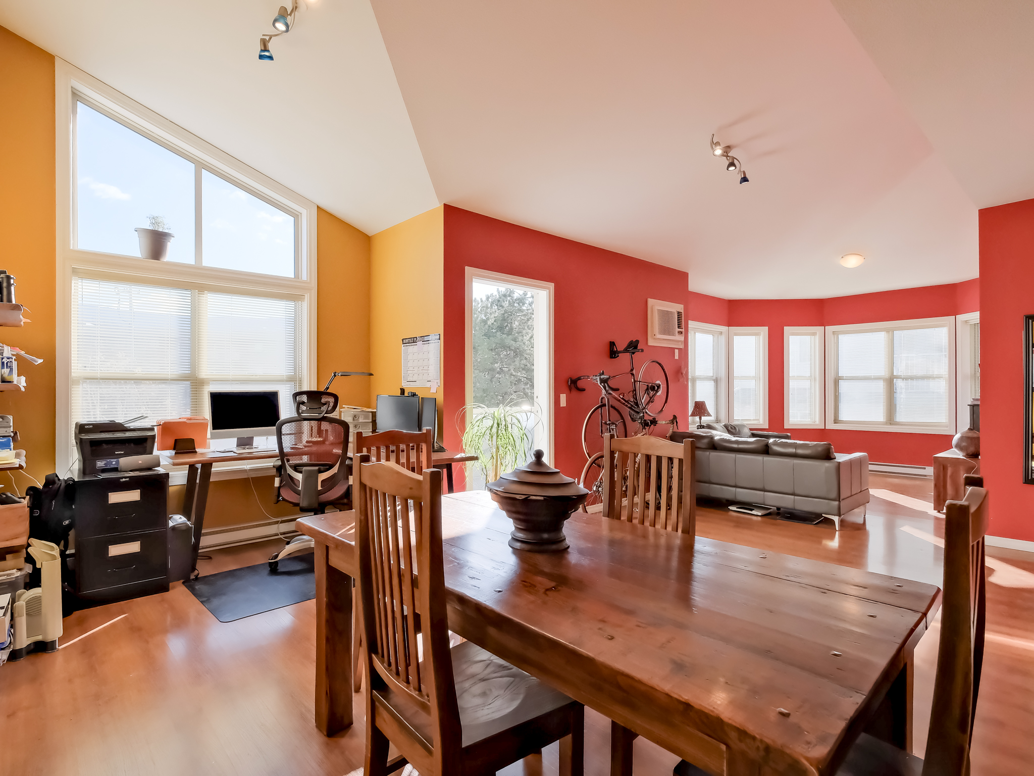 857 Fairview Road 304 Penticton V2A 5Y7