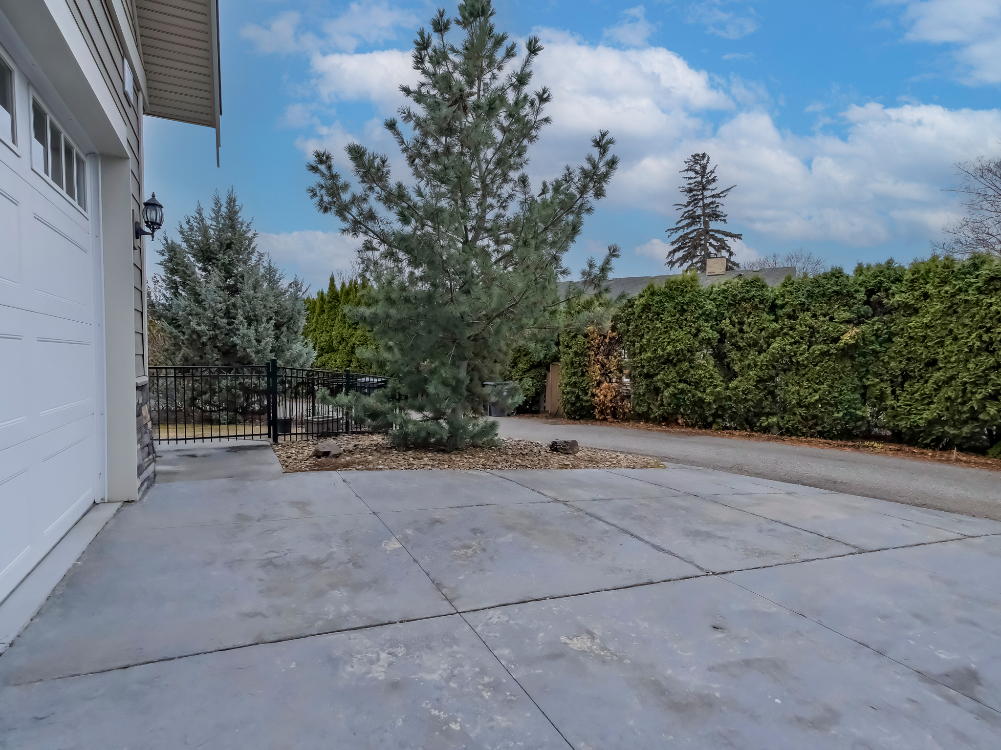 421 Birch Avenue Kelowna V1Y 5G7