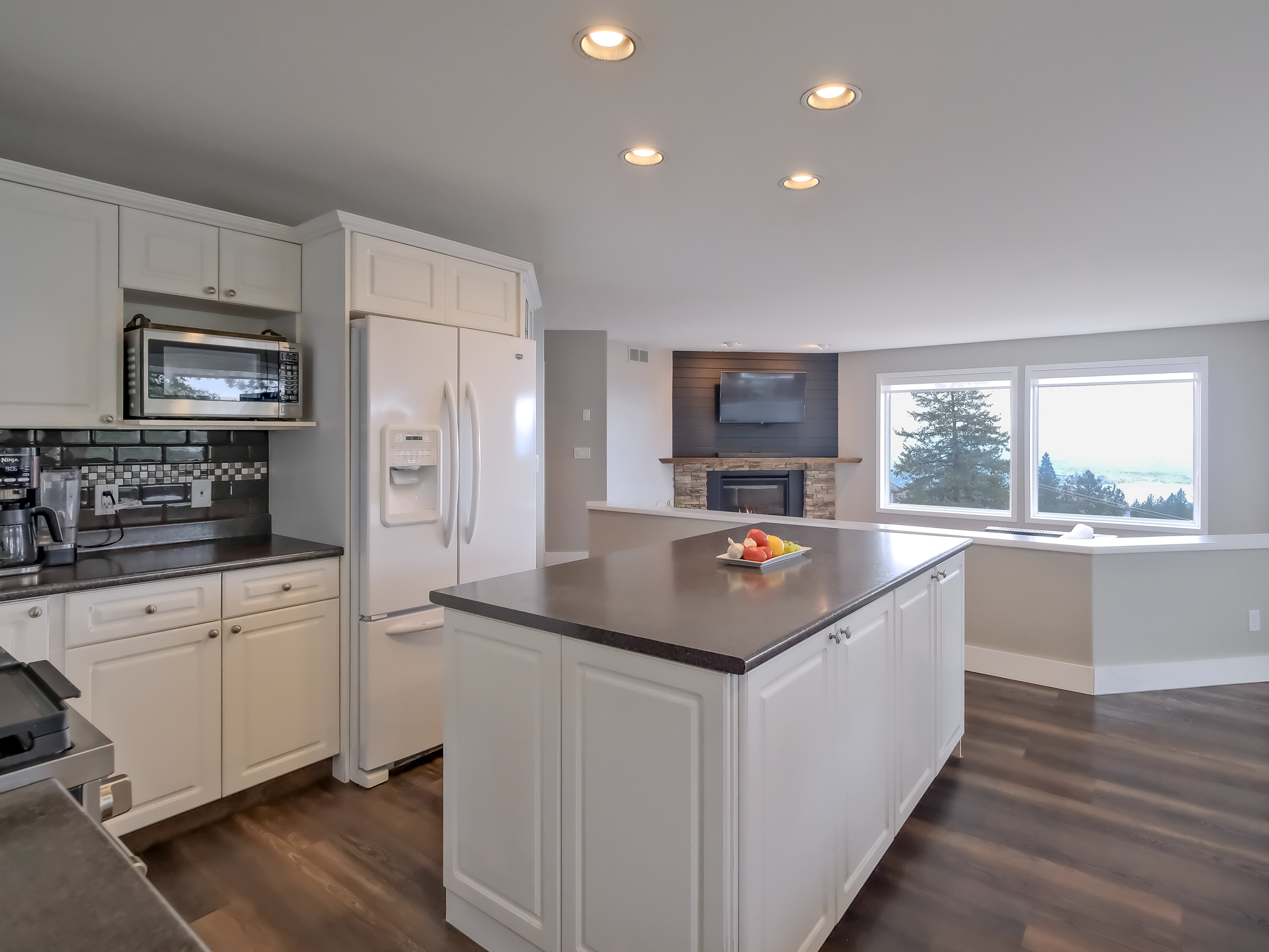 1026 McPhail Court West Kelowna V1Z 3M7