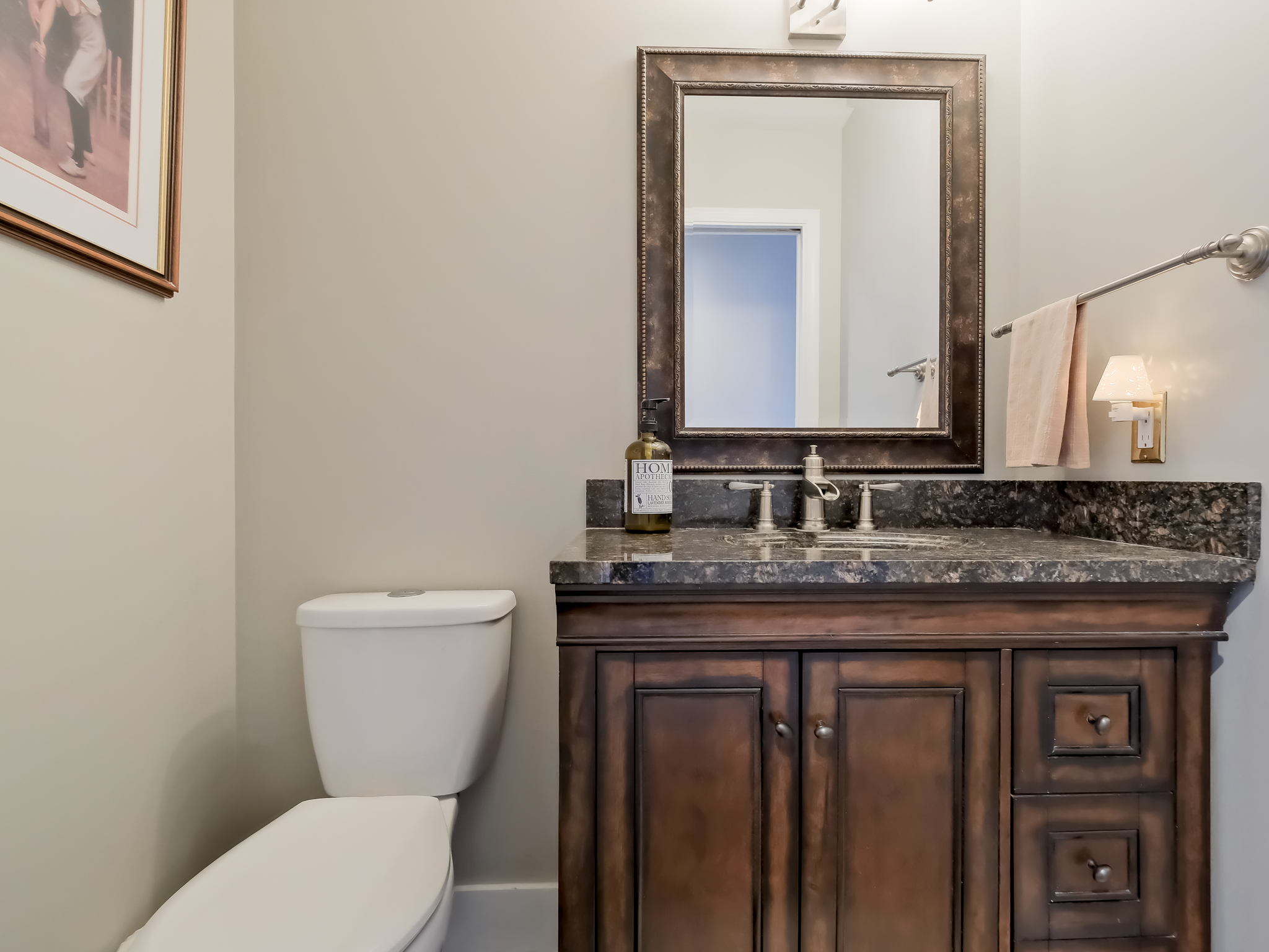 1026 McPhail Court West Kelowna V1Z 3M7