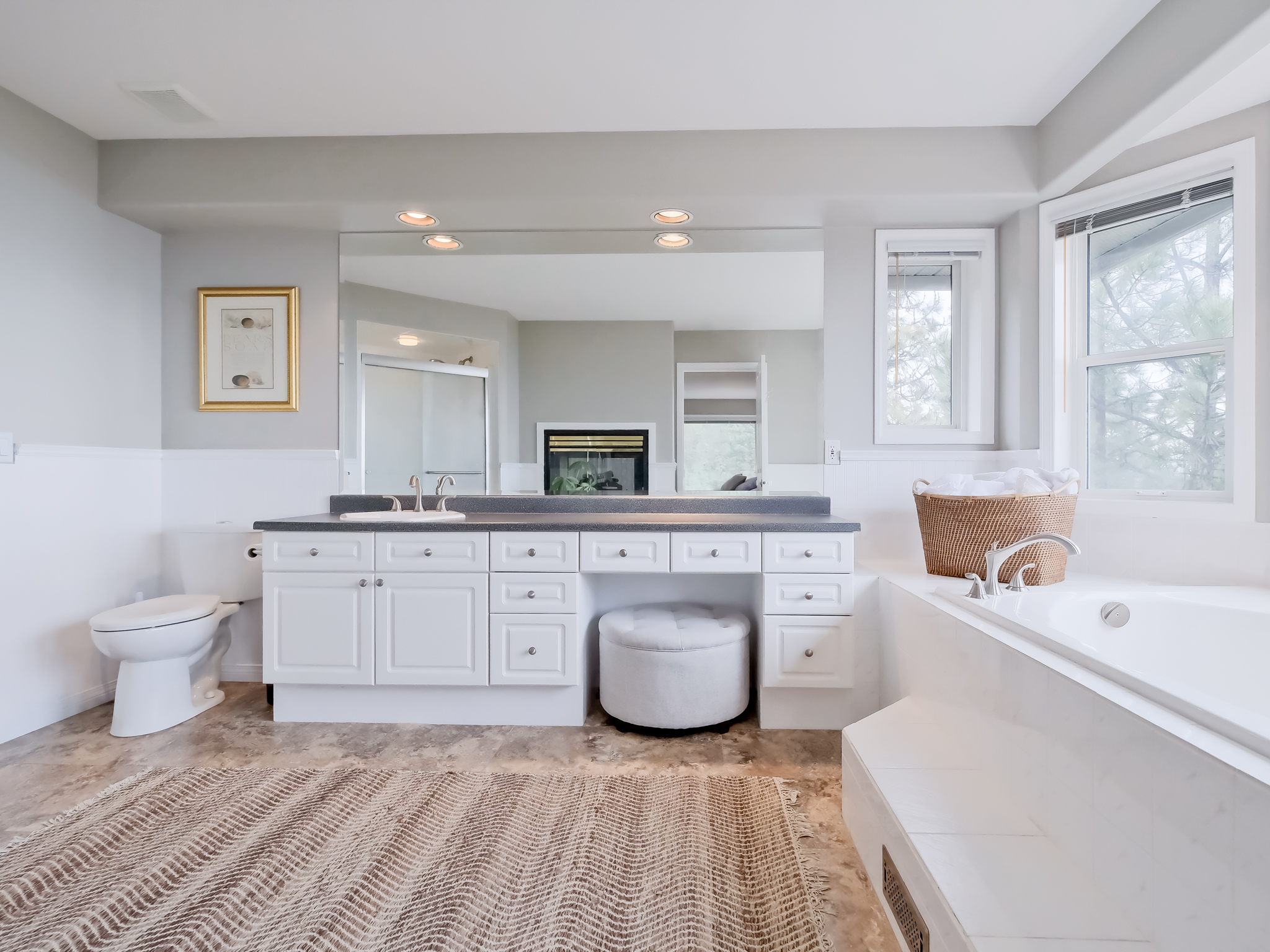 1026 McPhail Court West Kelowna V1Z 3M7