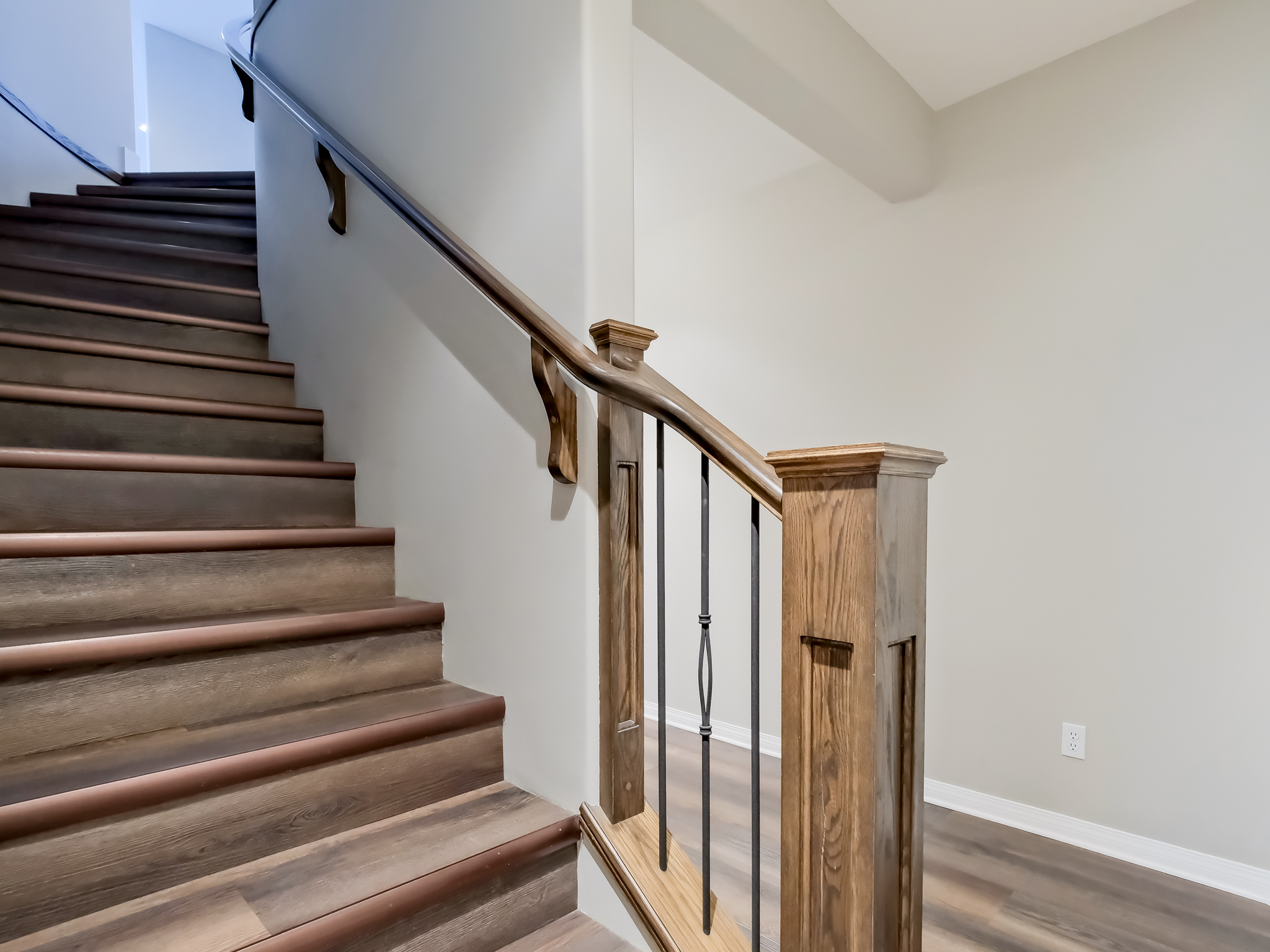 1026 McPhail Court West Kelowna V1Z 3M7