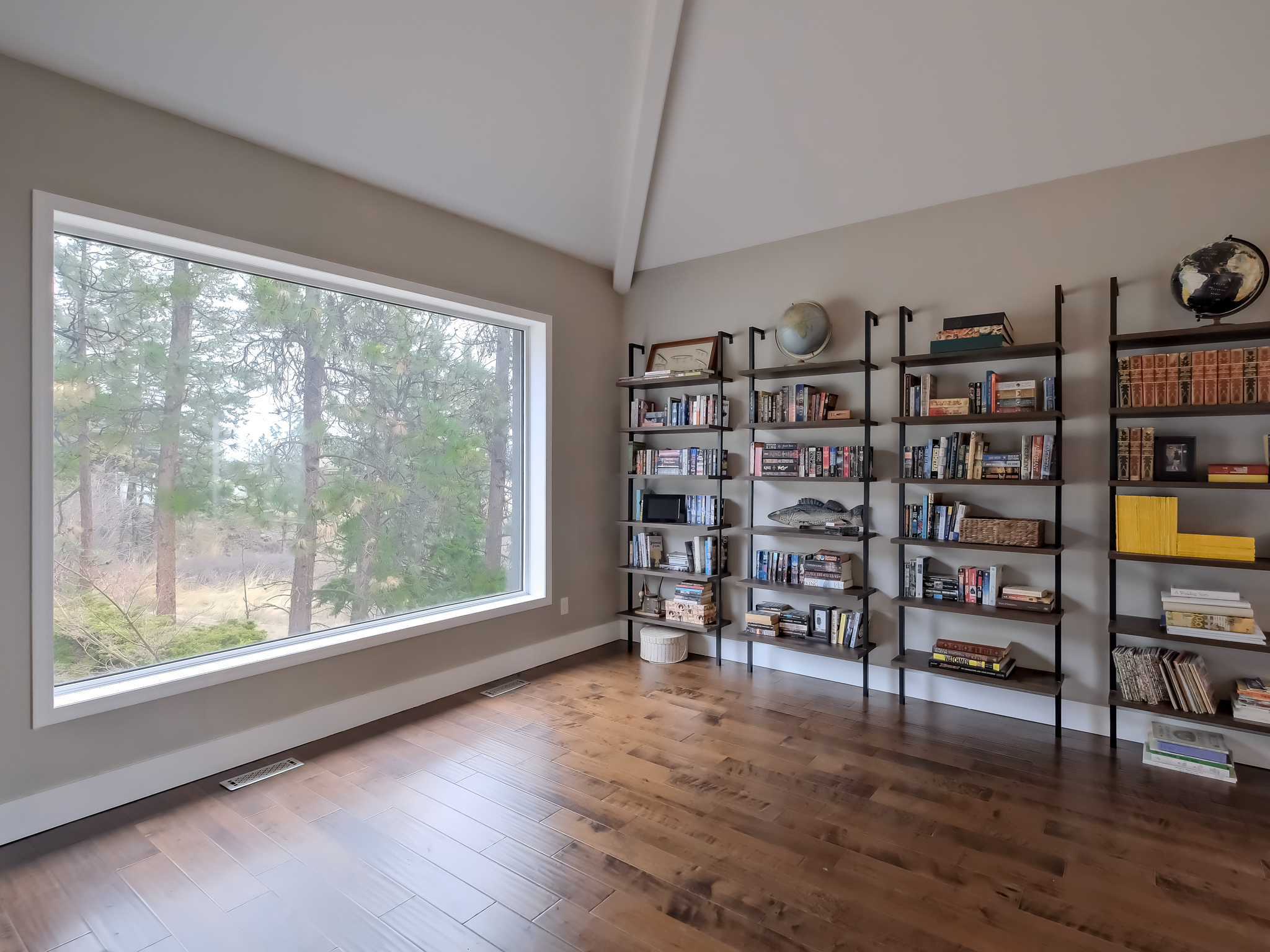 1026 McPhail Court West Kelowna V1Z 3M7