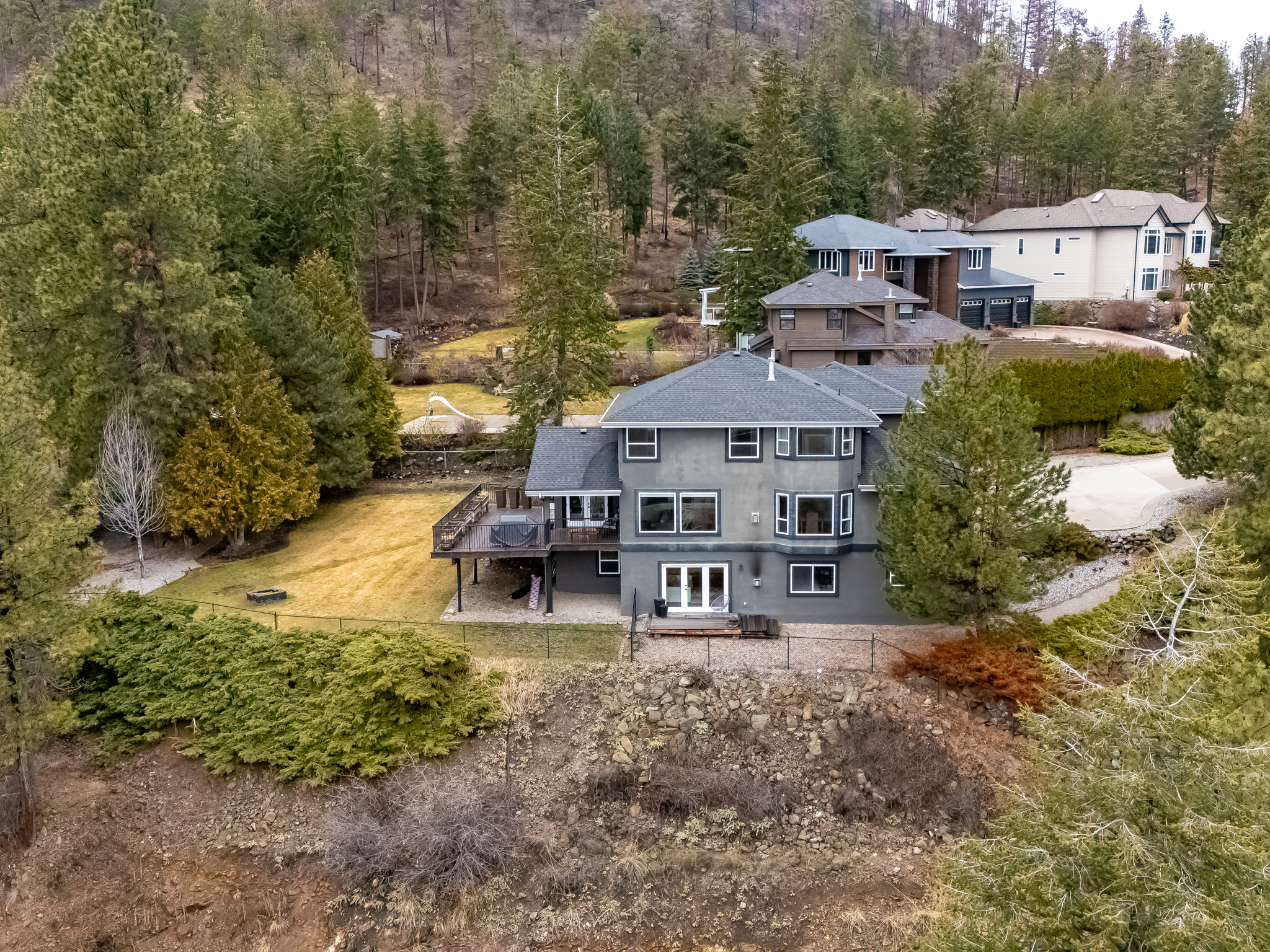 1026 McPhail Court West Kelowna V1Z 3M7