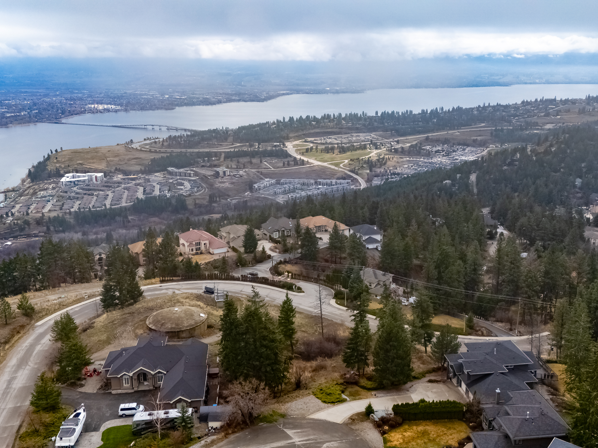 1026 McPhail Court West Kelowna V1Z 3M7