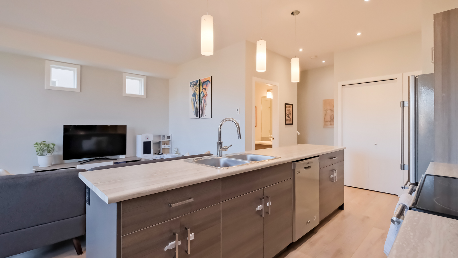 457 Nelson Avenue 102 Penticton V2A 2L3