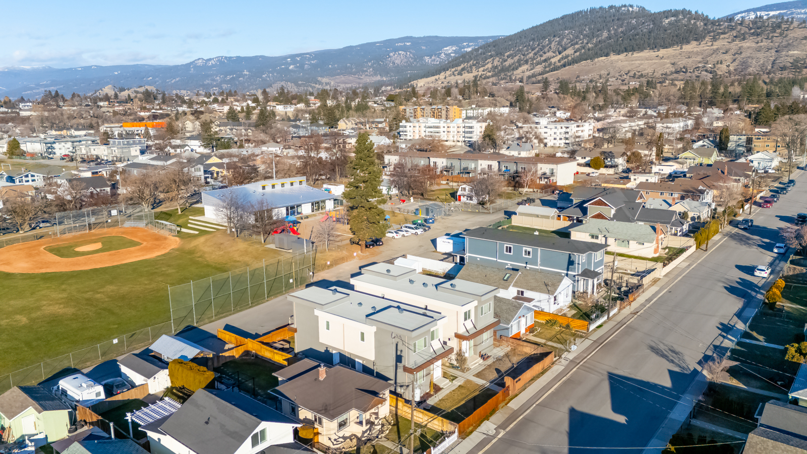 457 Nelson Avenue 102 Penticton V2A 2L3