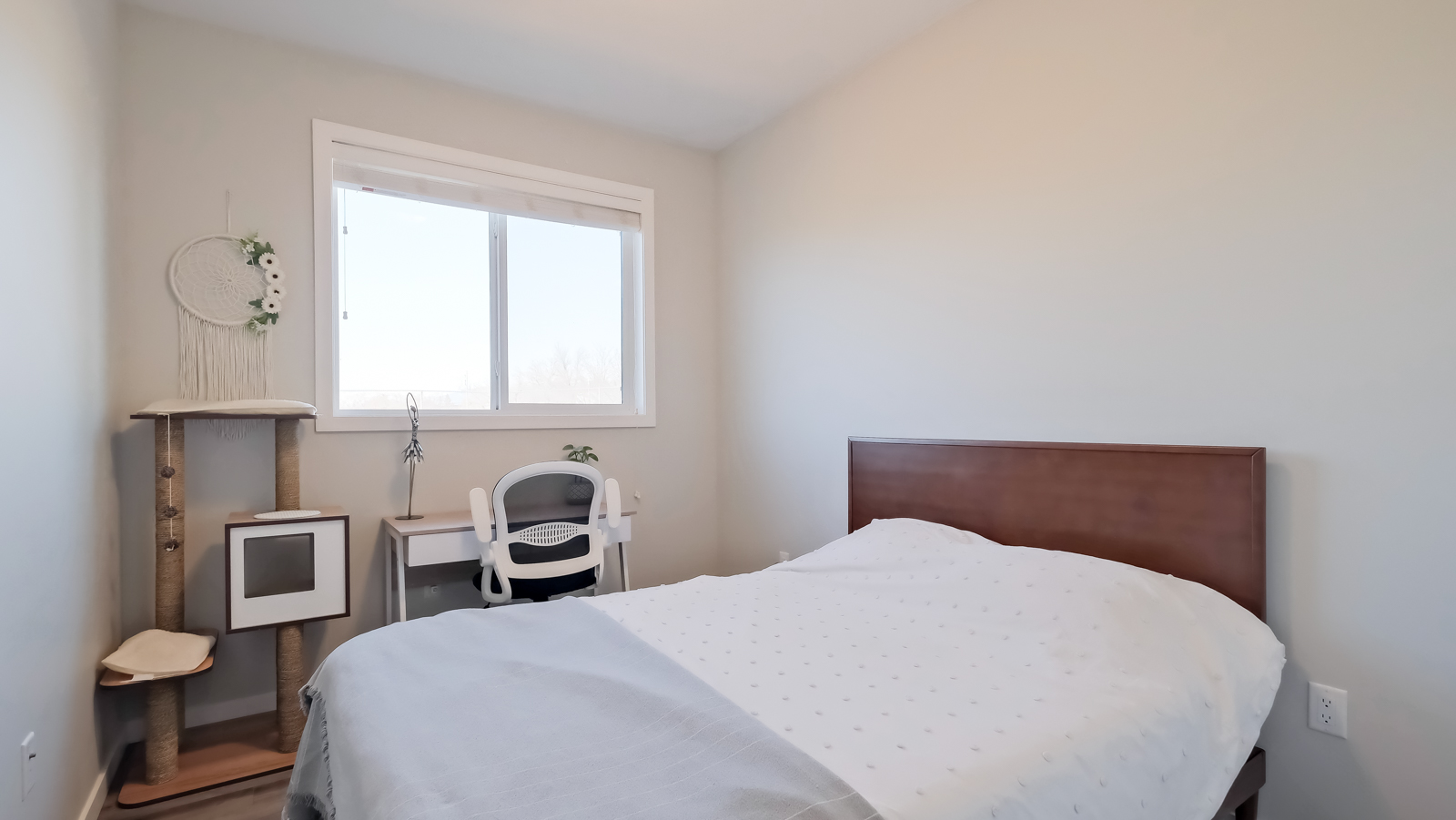 457 Nelson Avenue 102 Penticton V2A 2L3