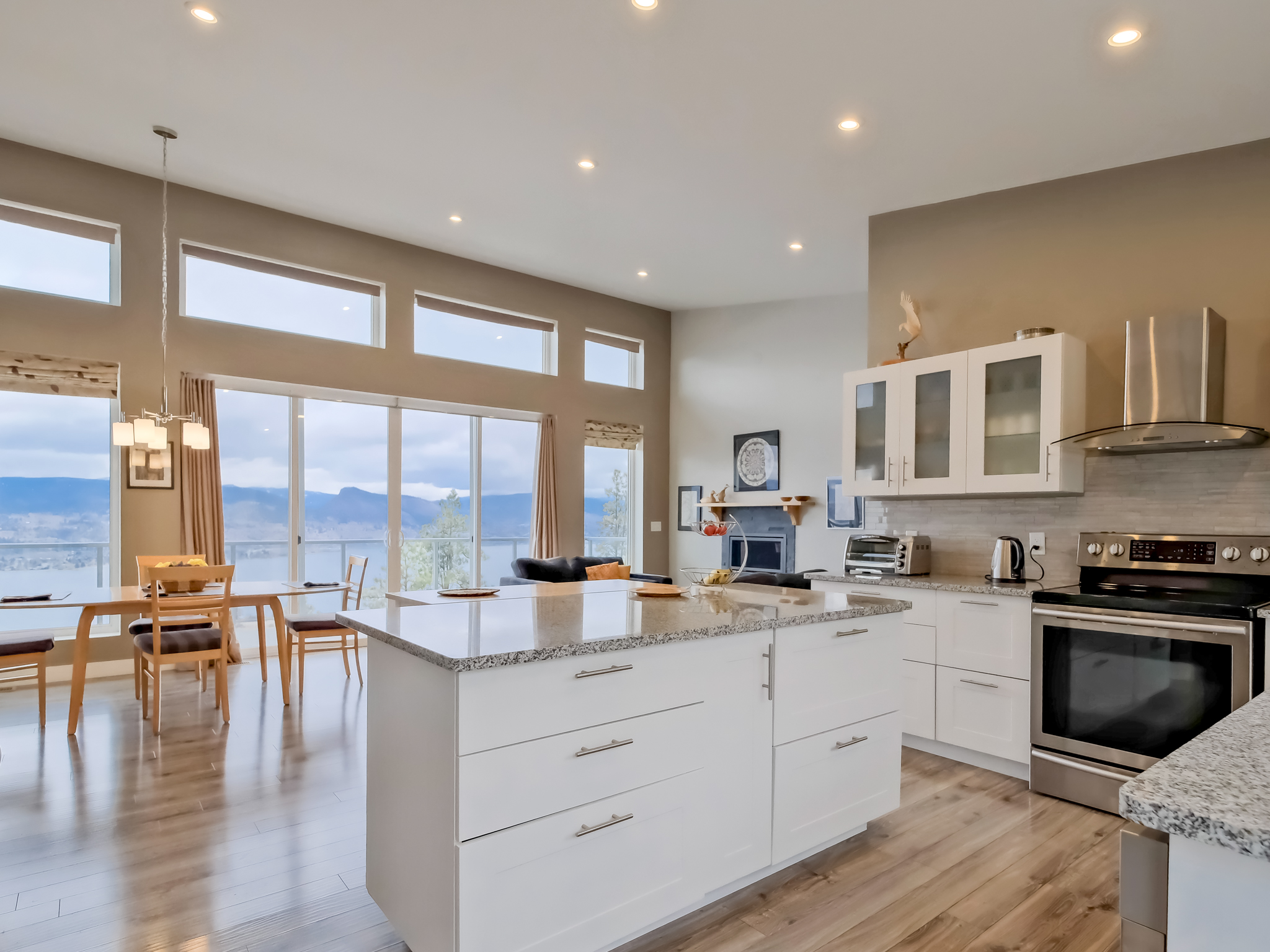 2502 Winifred Road Naramata