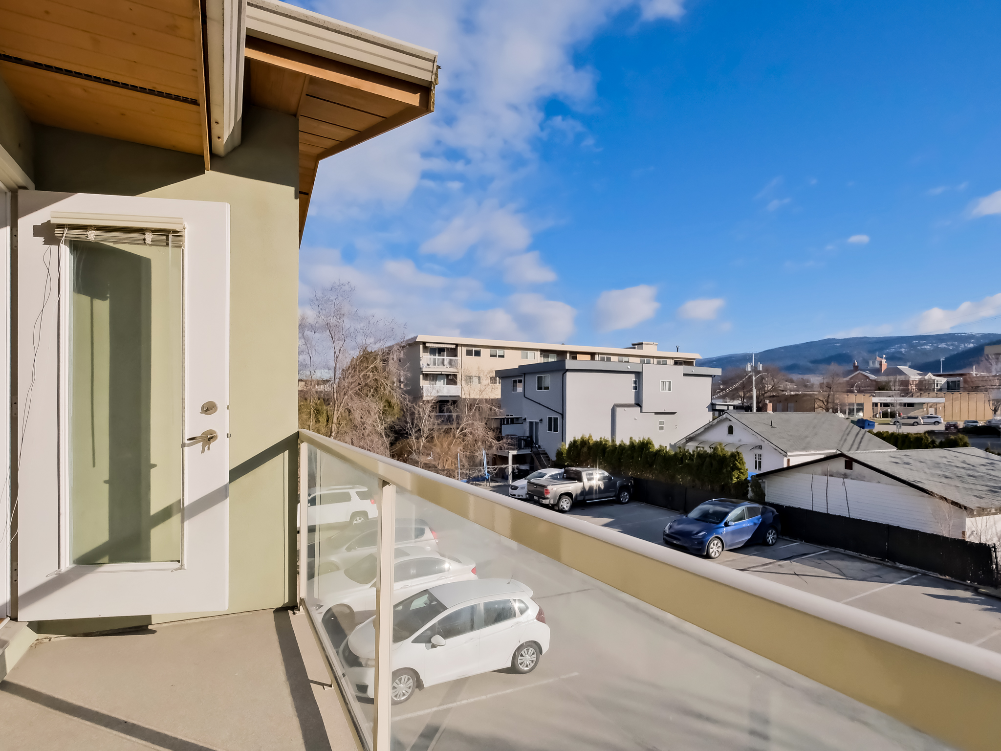 857 Fairview Road 304 Penticton V2A 5Y7
