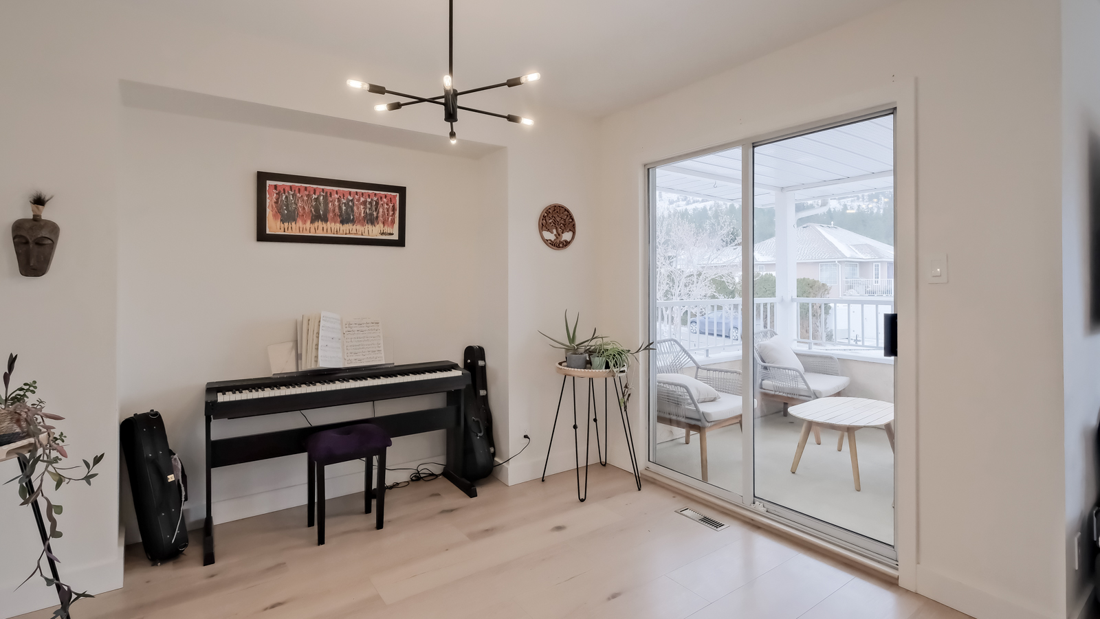 163 Rogers Crescent Penticton V2A 8E6