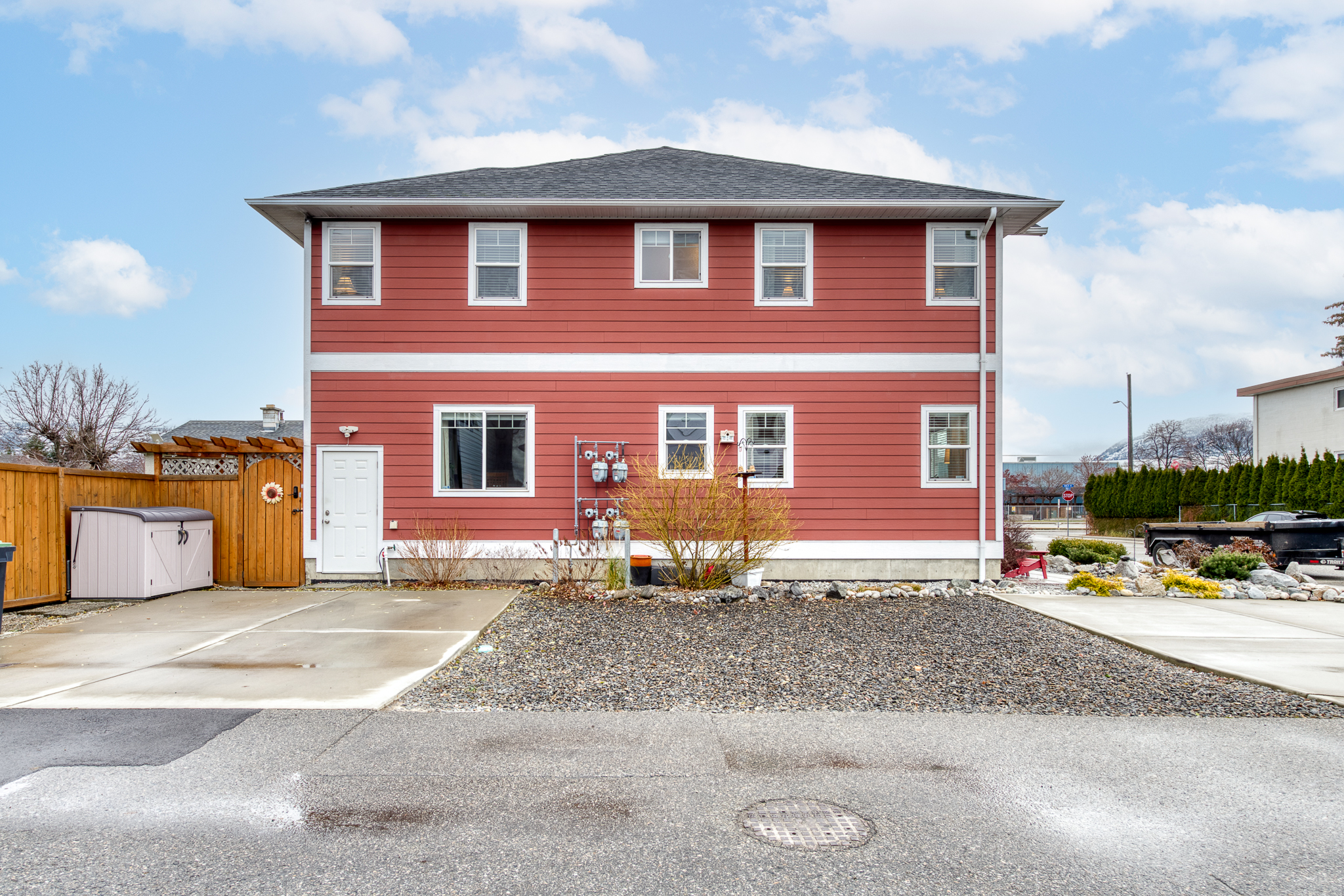 294 Bassett Street Penticton V2A 5W3