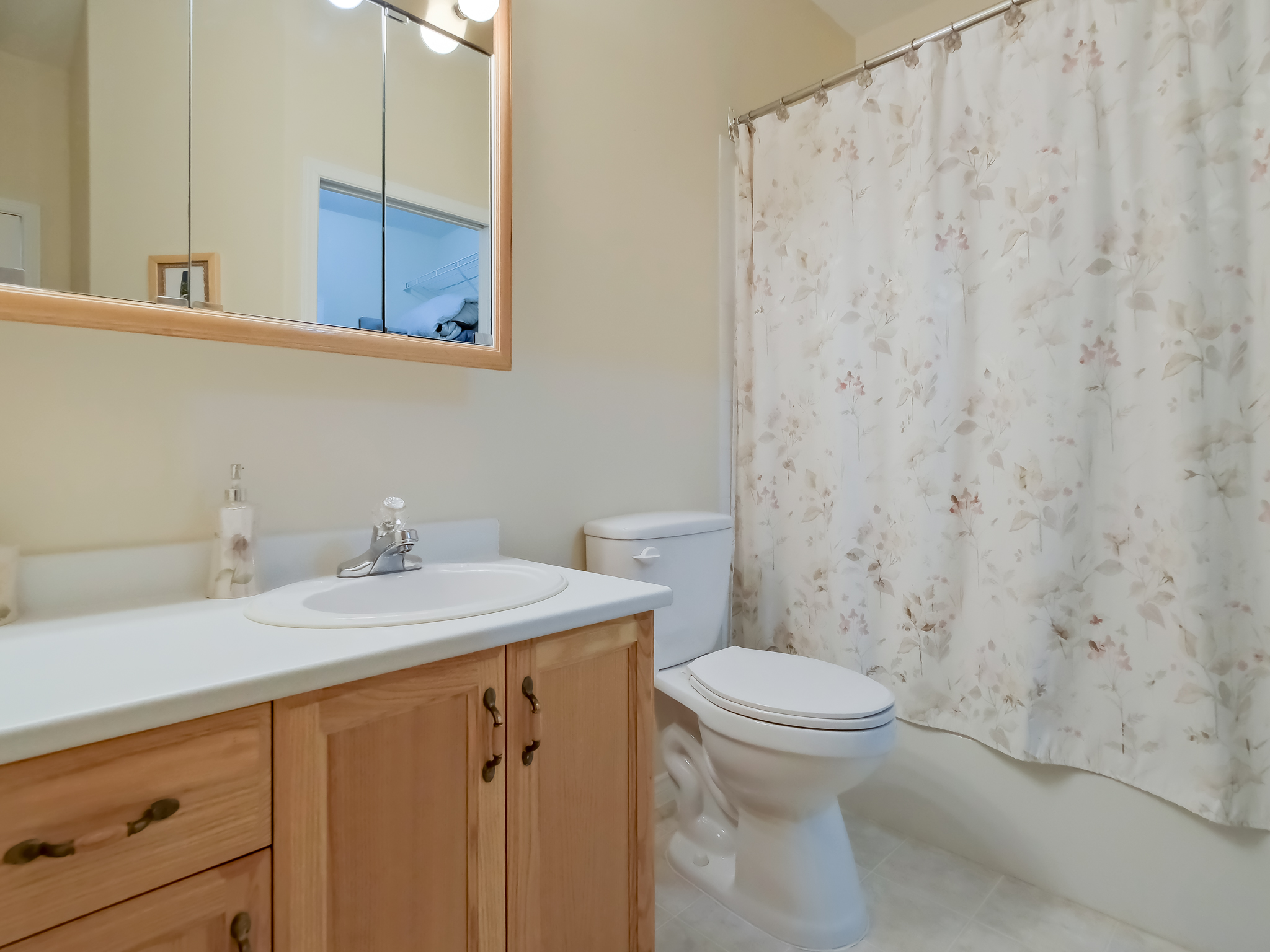 2275 Atkinson Street 103 Penticton V2A 8R7