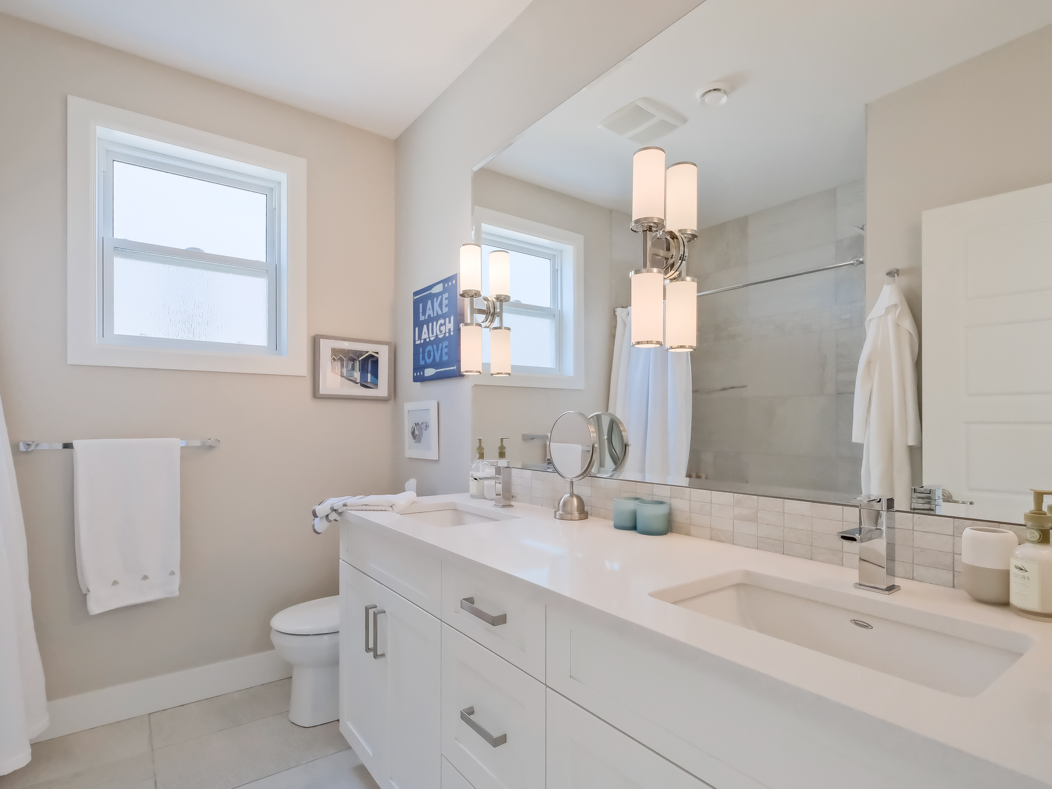 1347 Pinot Drive West Kelowna V4T 3J1