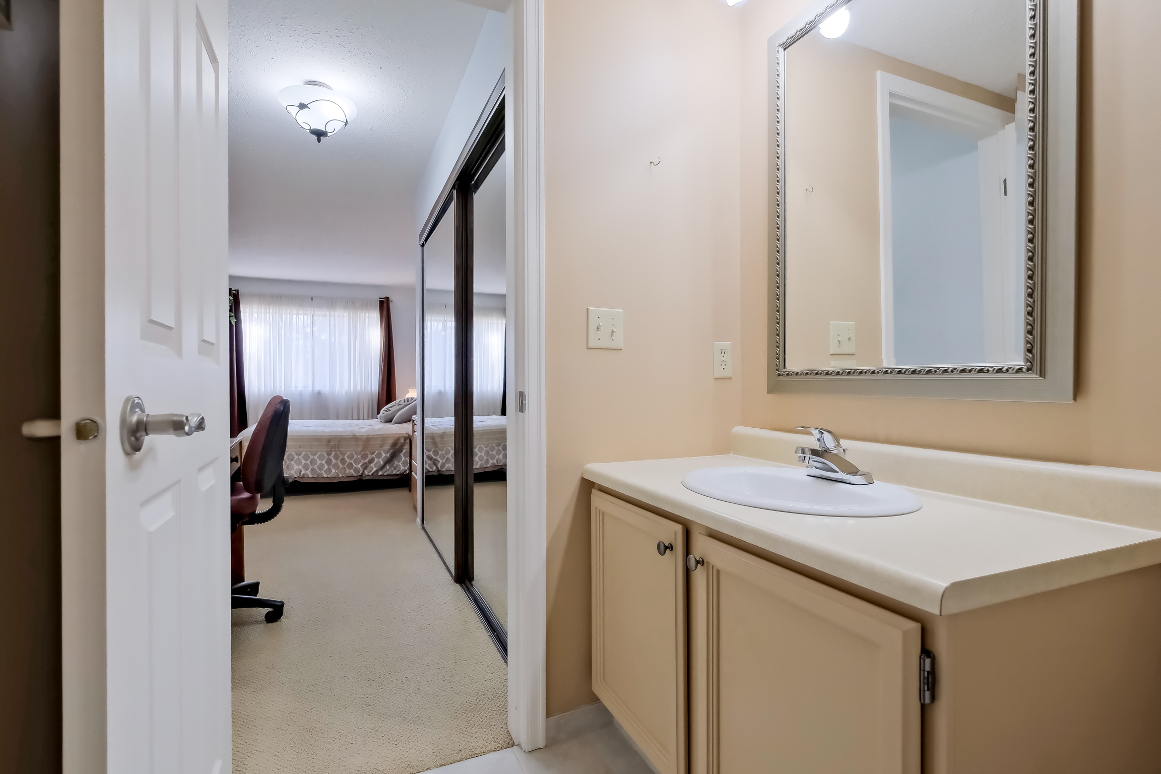 740 Winnipeg Street 205 Penticton V2A 5N3