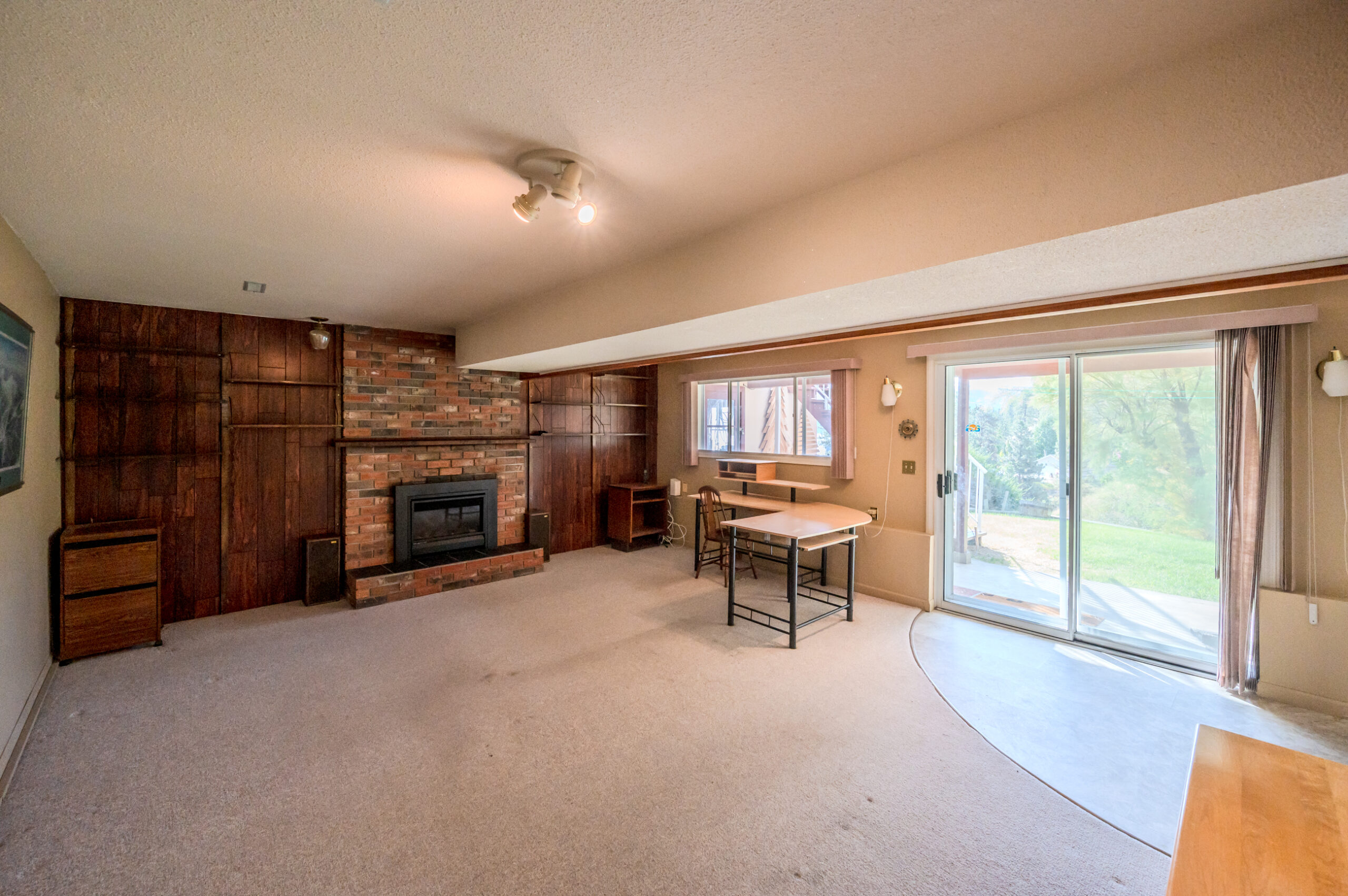 125 Cedar Avenue Kaleden V0H 1K0