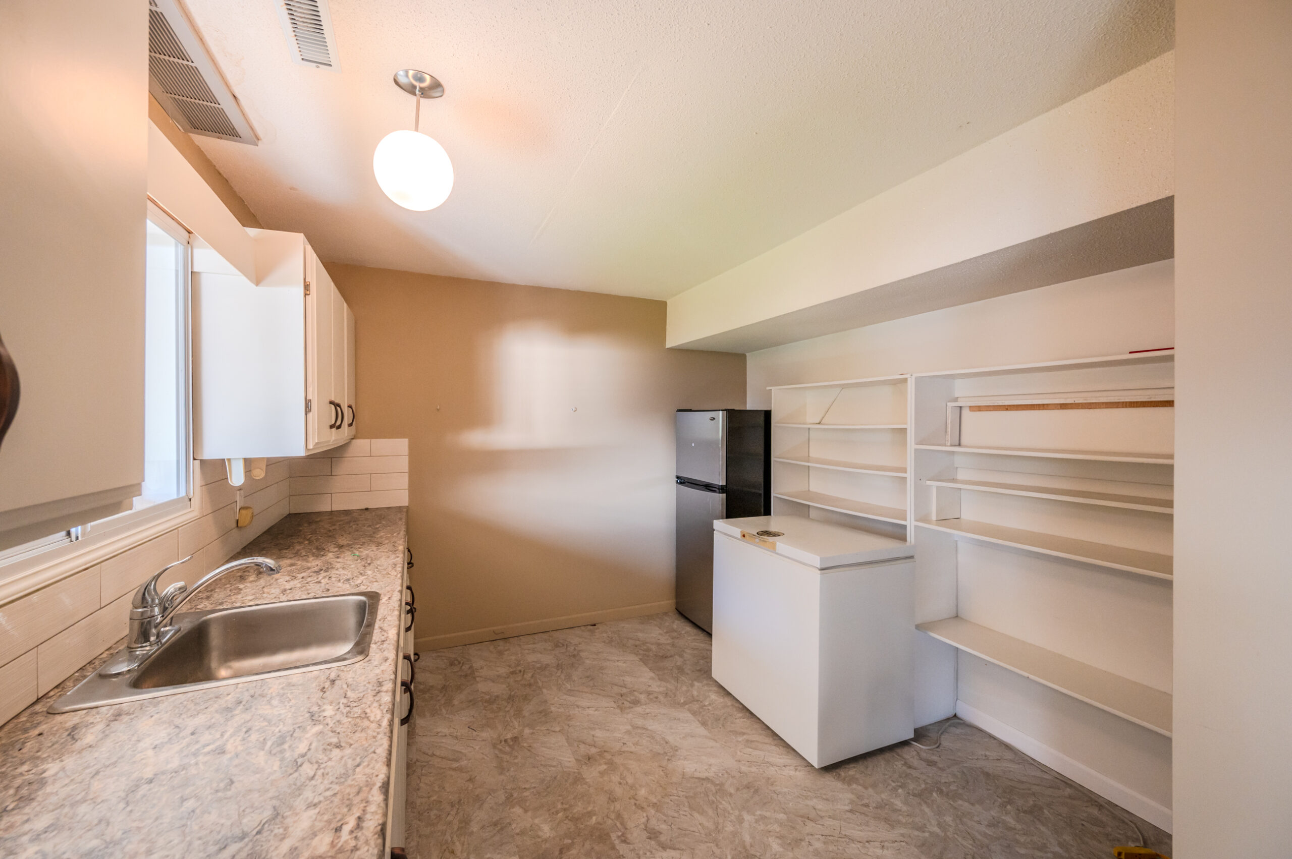 125 Cedar Avenue Kaleden V0H 1K0