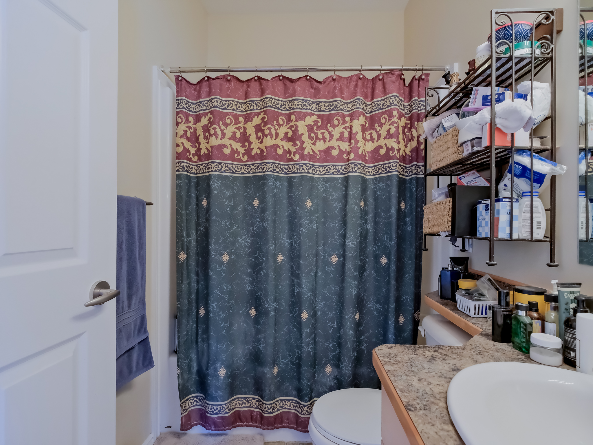 857 Fairview Road 304 Penticton V2A 5Y7
