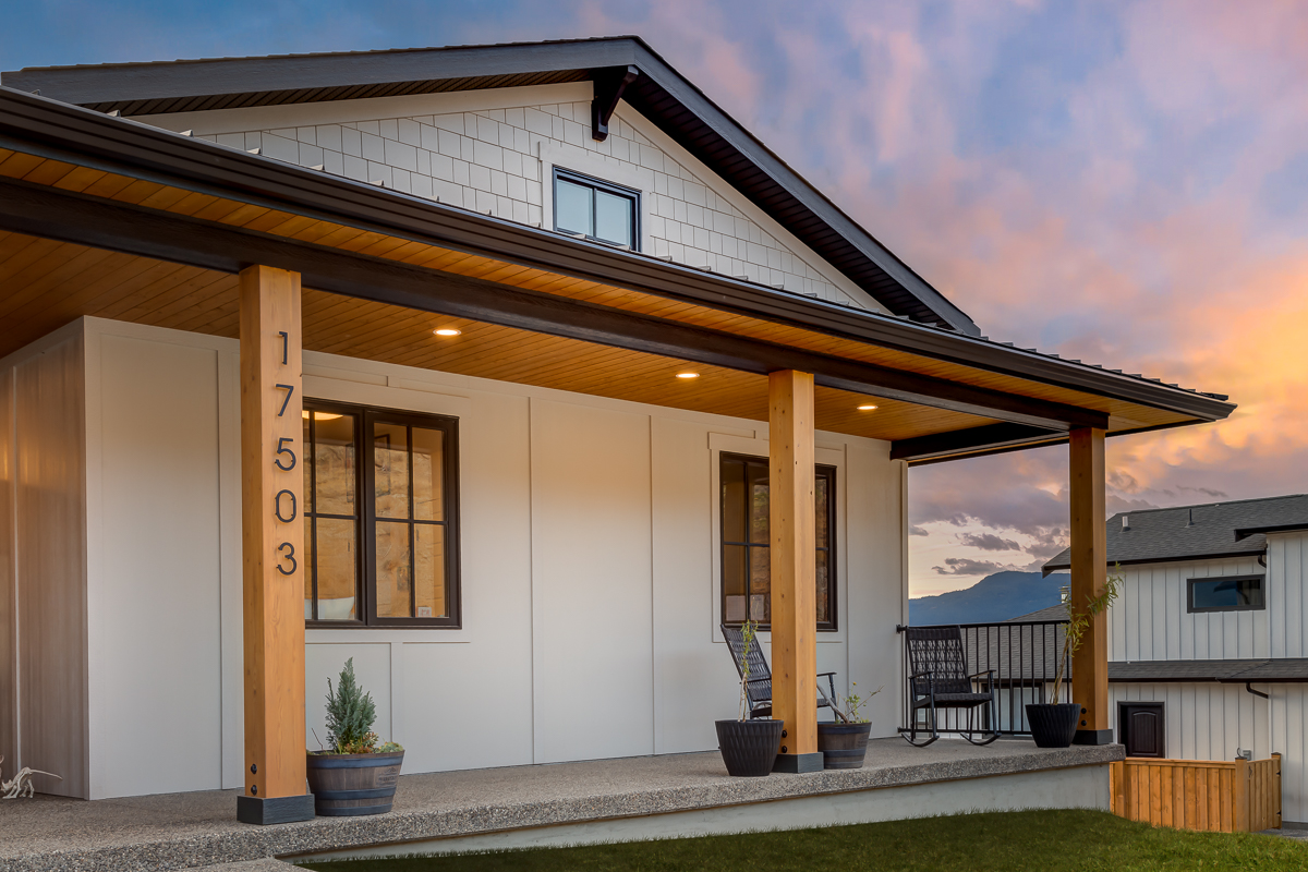 17503 Sanborn Street Summerland V0H 1Z3