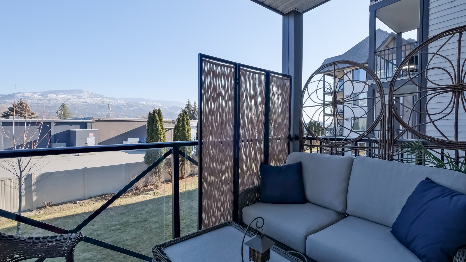 246 Hastings Avenue 209 Penticton V2A 2V6