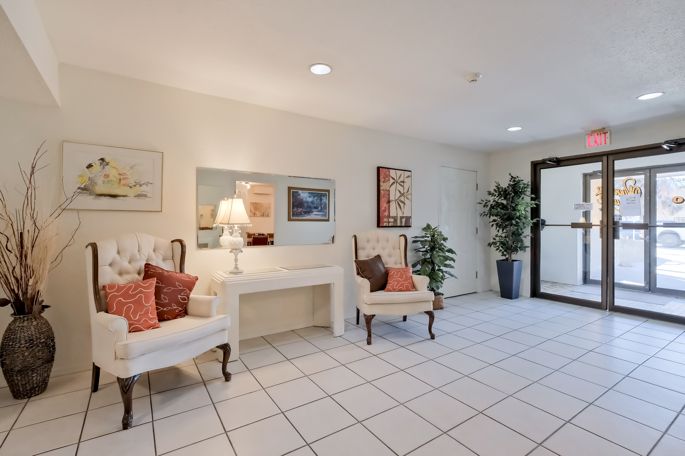 740 Winnipeg Street 205 Penticton V2A 5N3