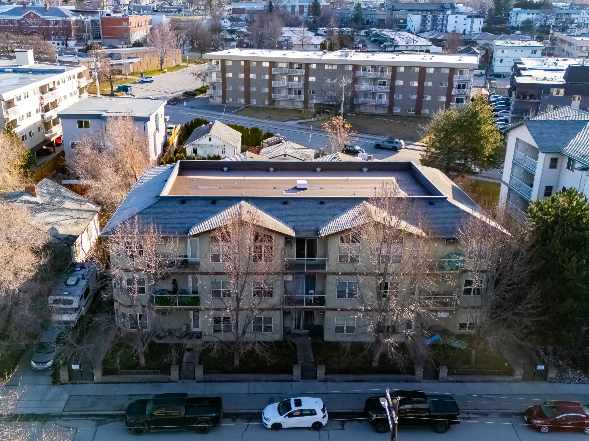 857 Fairview Road 304 Penticton V2A 5Y7