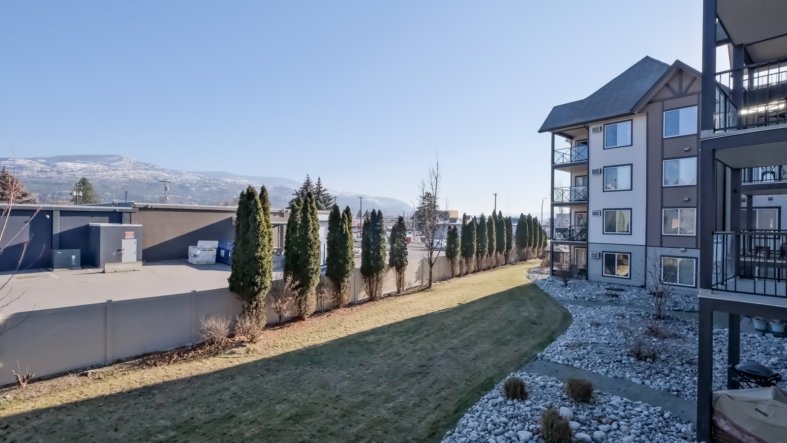 246 Hastings Avenue 209 Penticton V2A 2V6