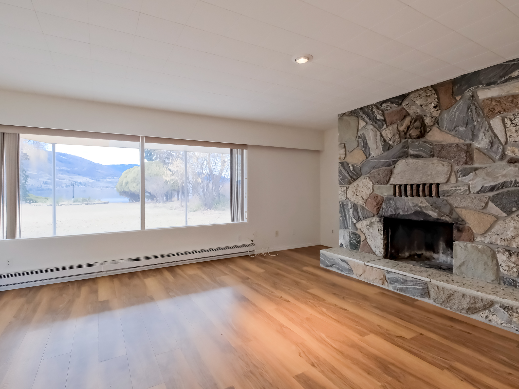 102 Derenzy Place Penticton V2A 8W7