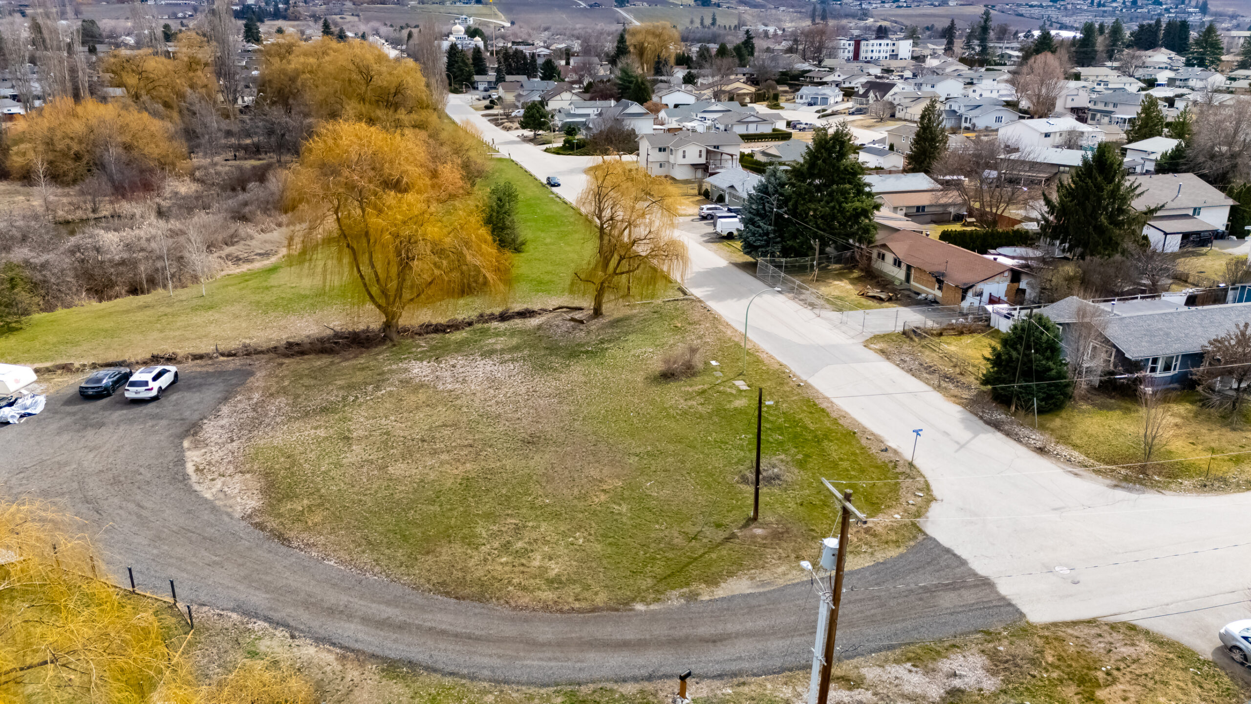 302 Sumac Road W Kelowna V1X 6W8