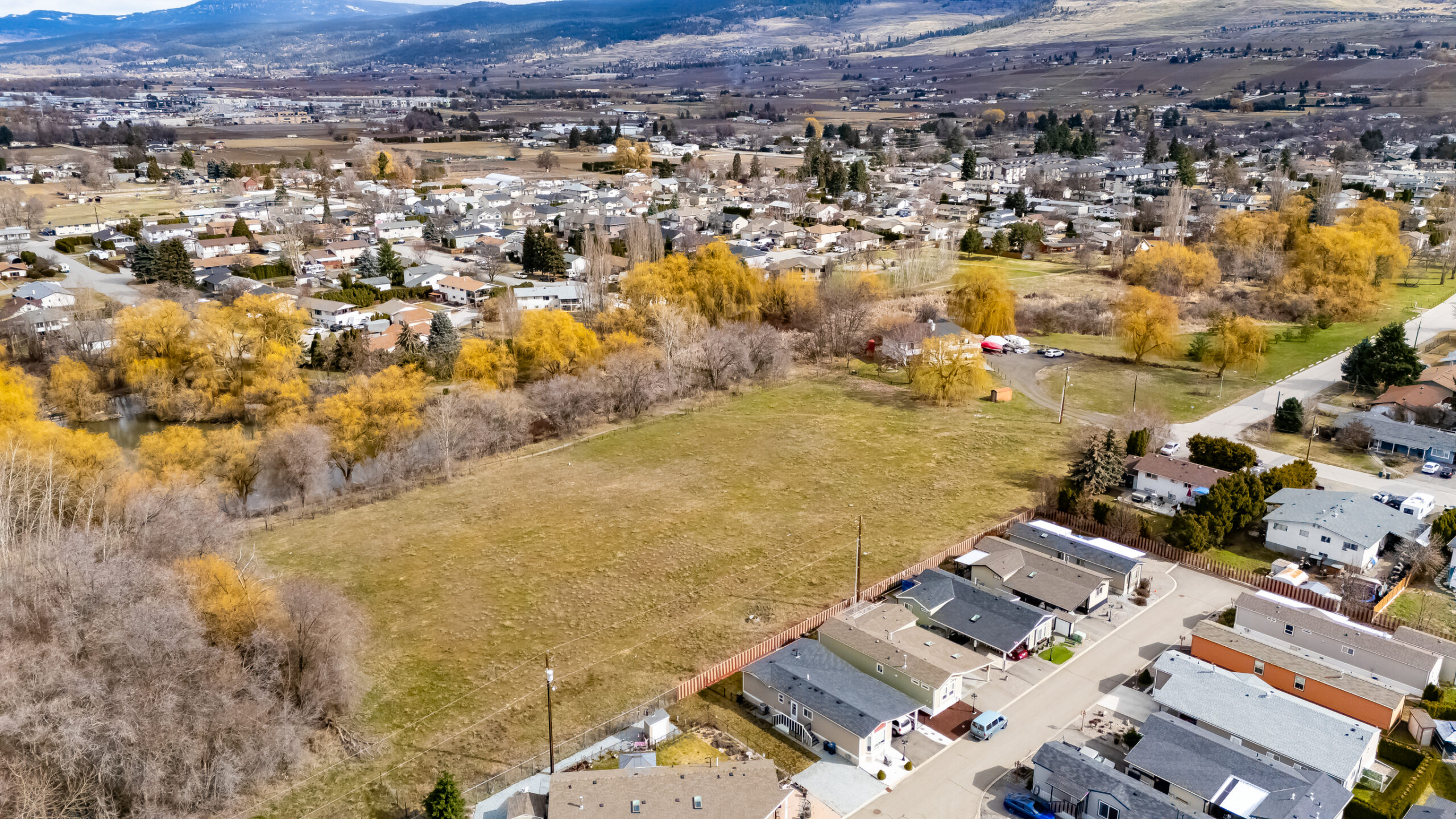 302 Sumac Road W Kelowna V1X 6W8