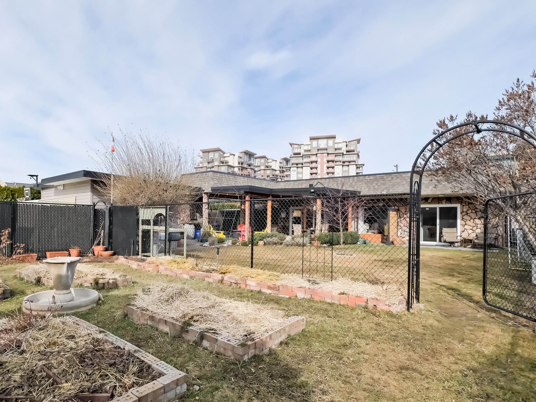 210 Yorkton Avenue Penticton V2A 3V2